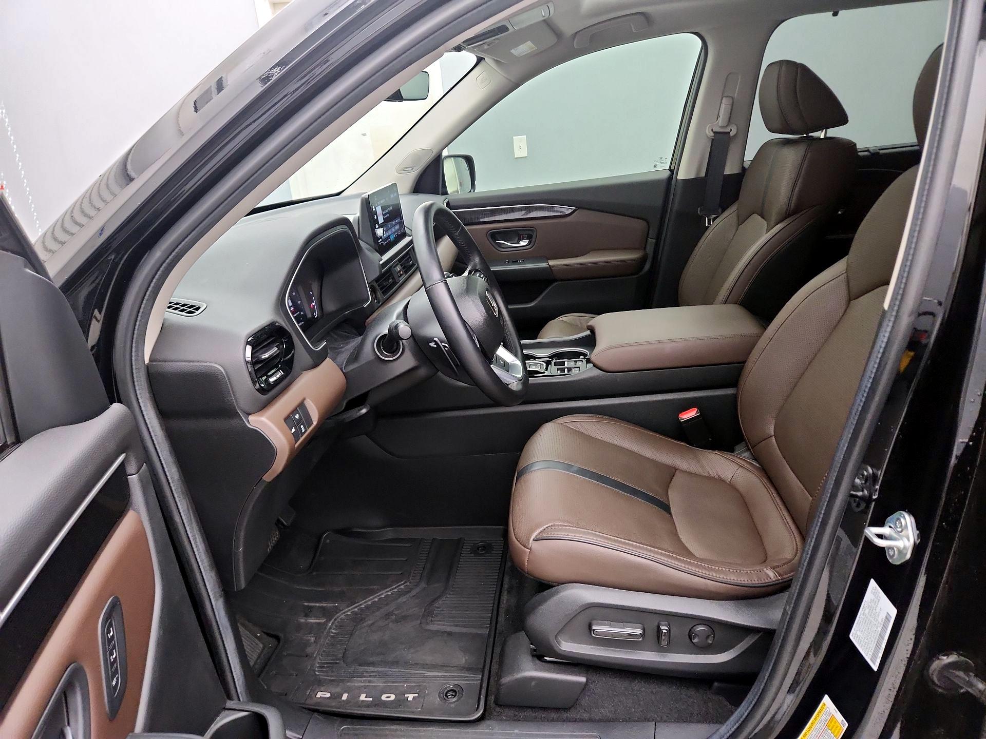 Thumbnail: 2024 Honda Pilot - 11