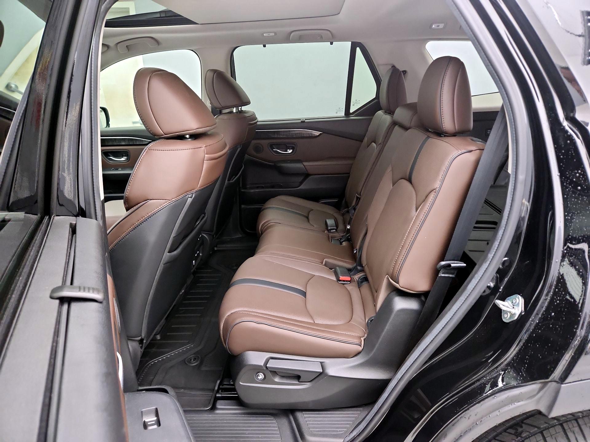 Thumbnail: 2024 Honda Pilot - 20