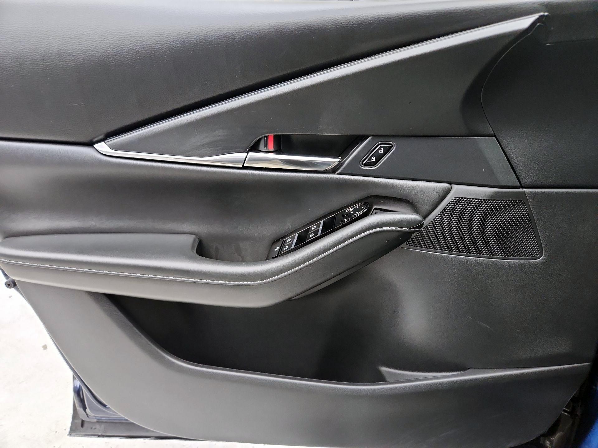 Thumbnail: 2022 Mazda CX-30 - 12