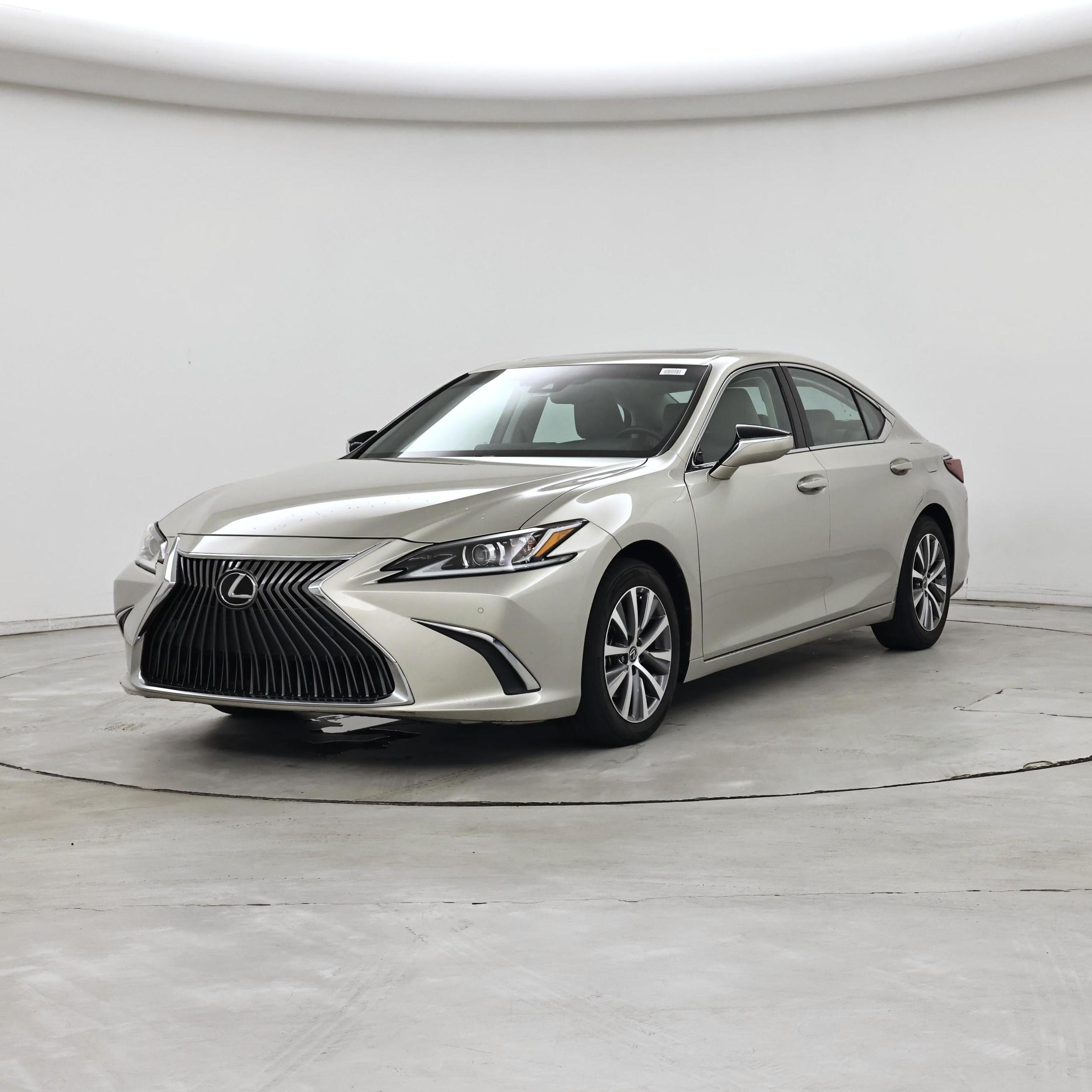Thumbnail: 2020 Lexus ES - 4