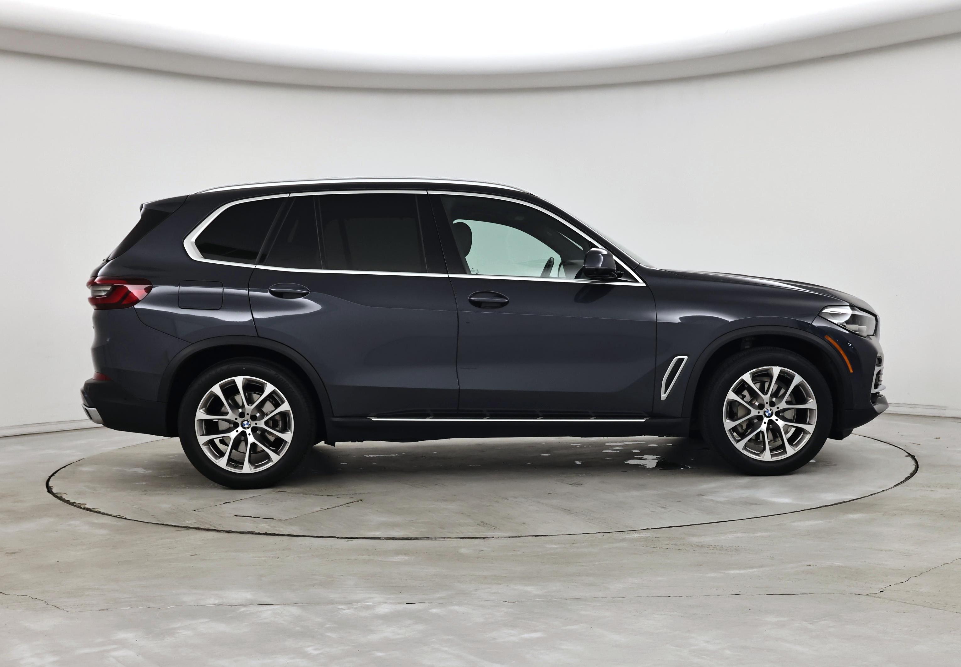 Thumbnail: 2022 BMW X5 - 7