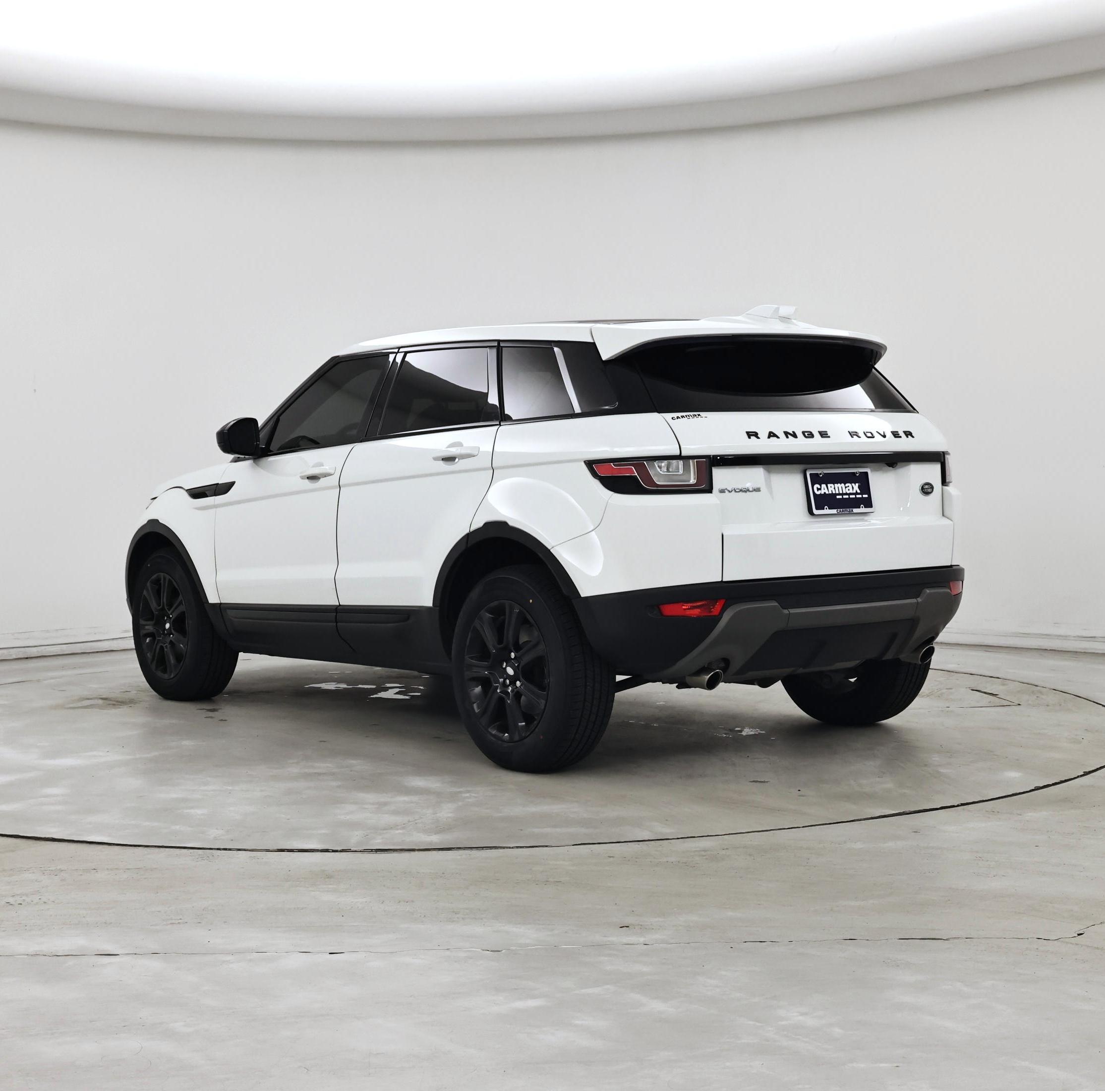 Thumbnail: 2018 Land Rover Range Rover Evoque - 2
