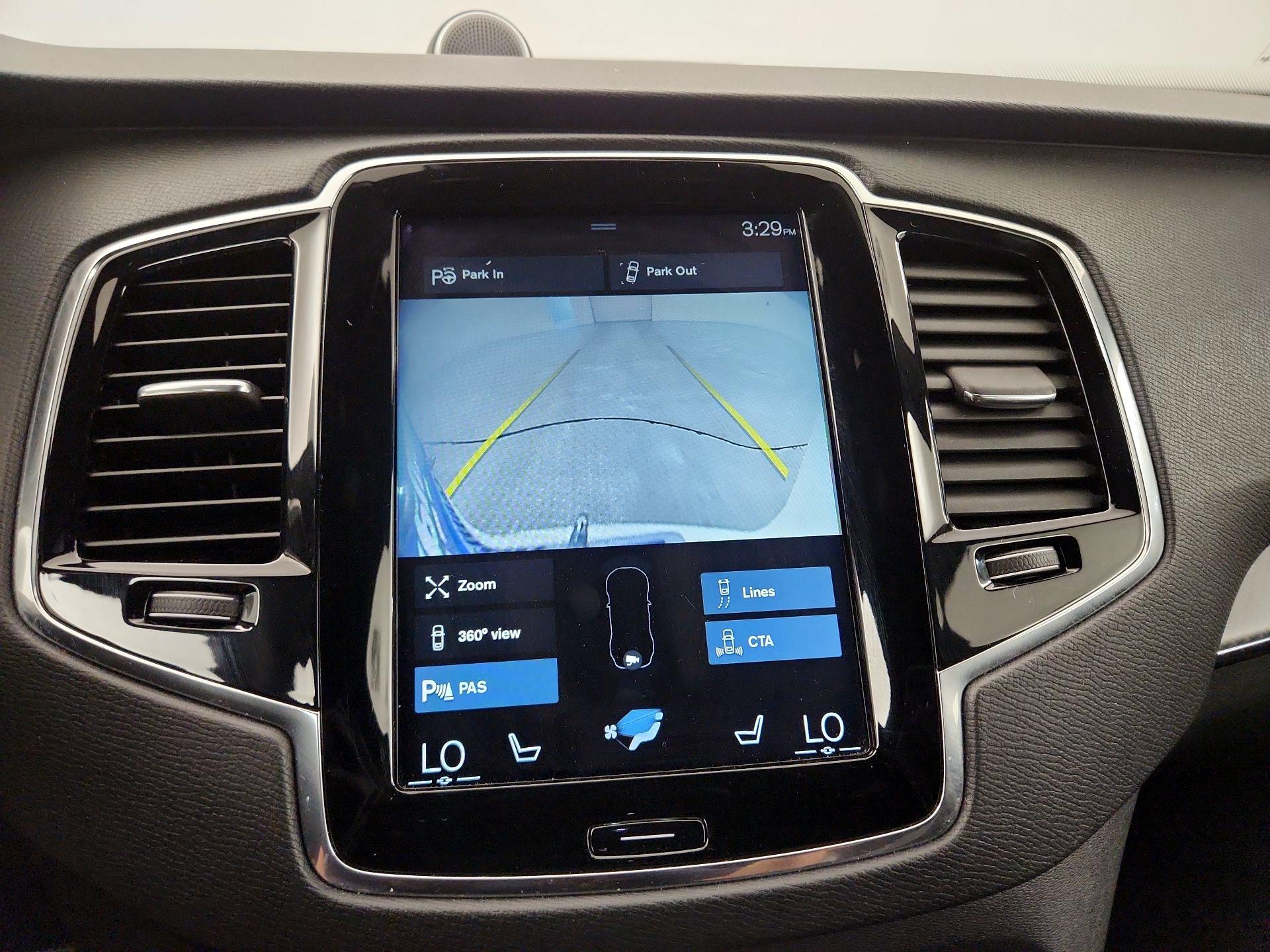 Thumbnail: 2018 Volvo XC90 - 15
