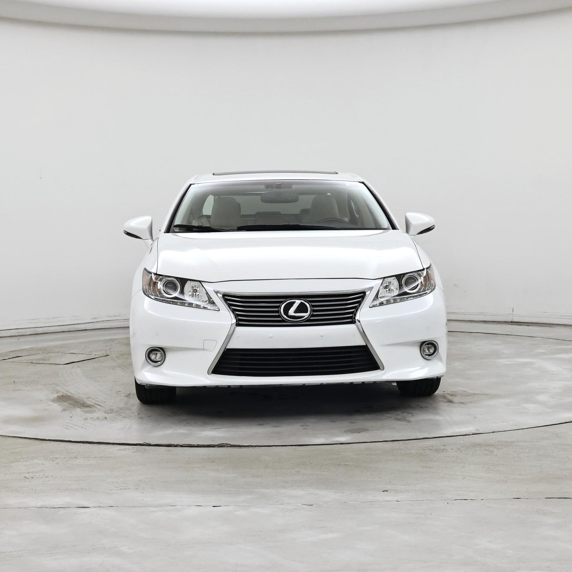 Thumbnail: 2015 Lexus ES - 5
