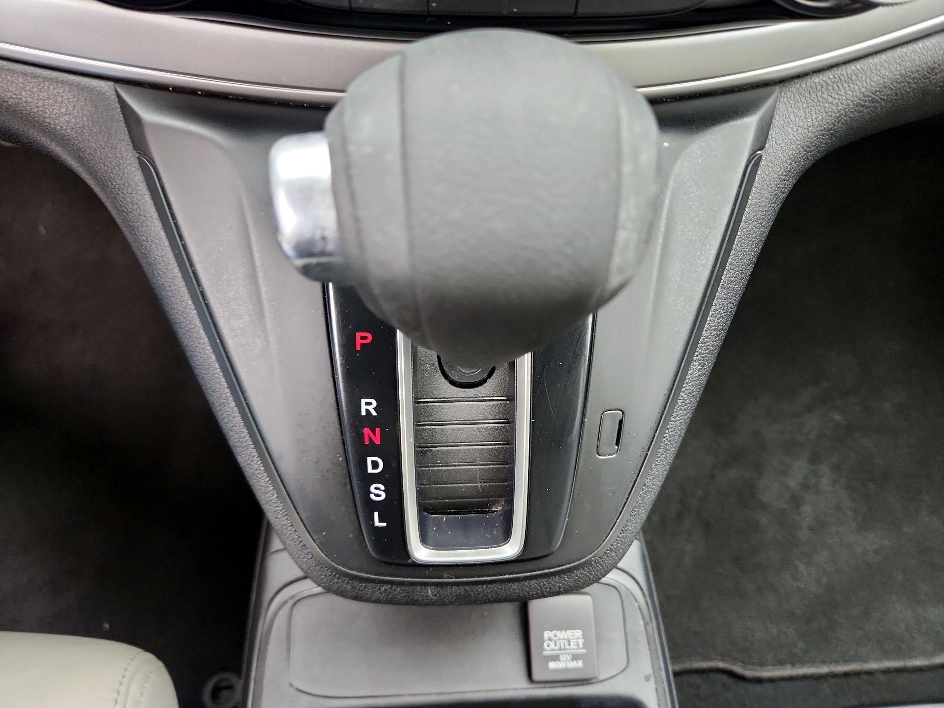 Thumbnail: 2016 Honda CR-V - 17
