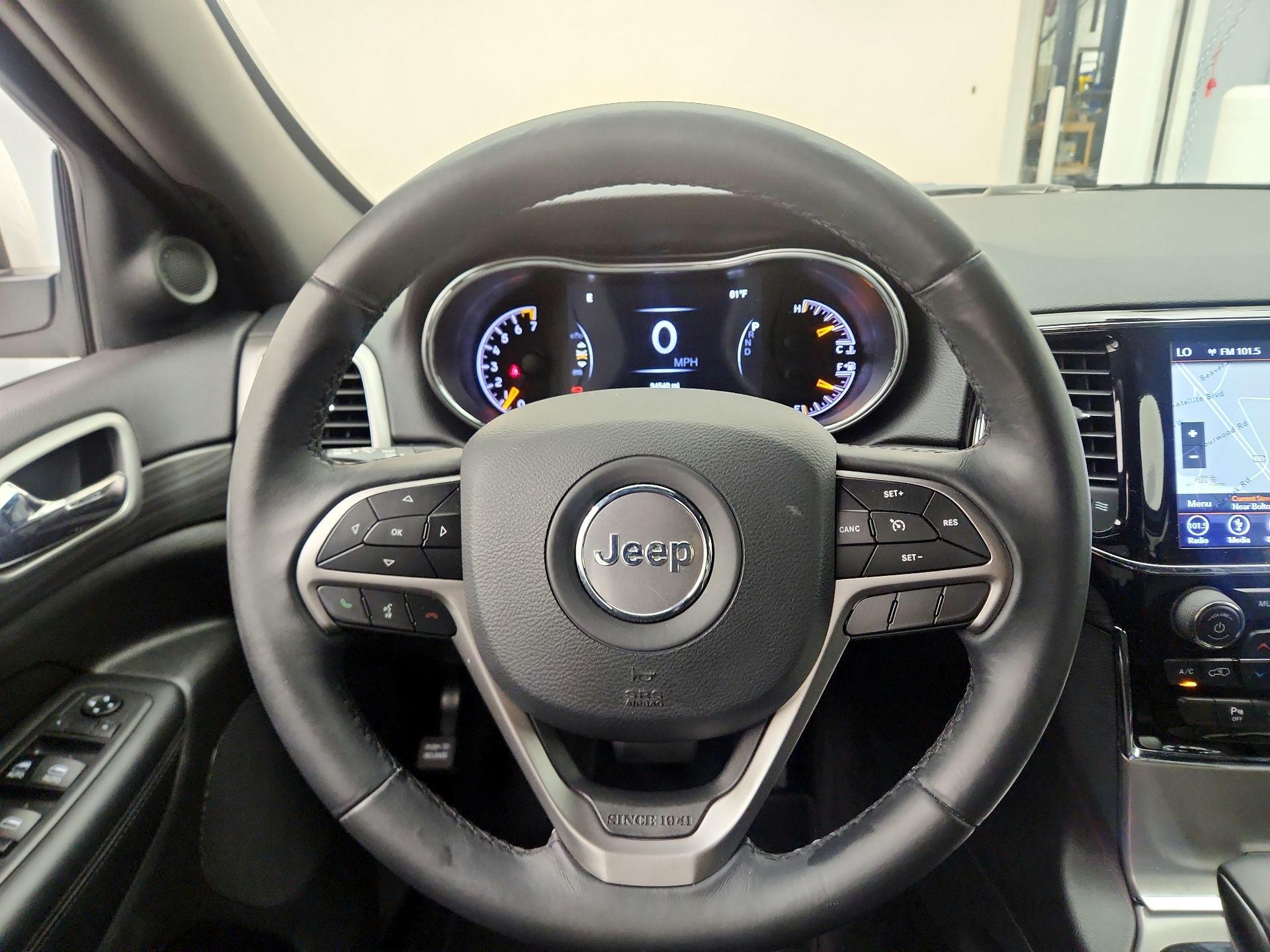 Thumbnail: 2019 Jeep Grand Cherokee - 10
