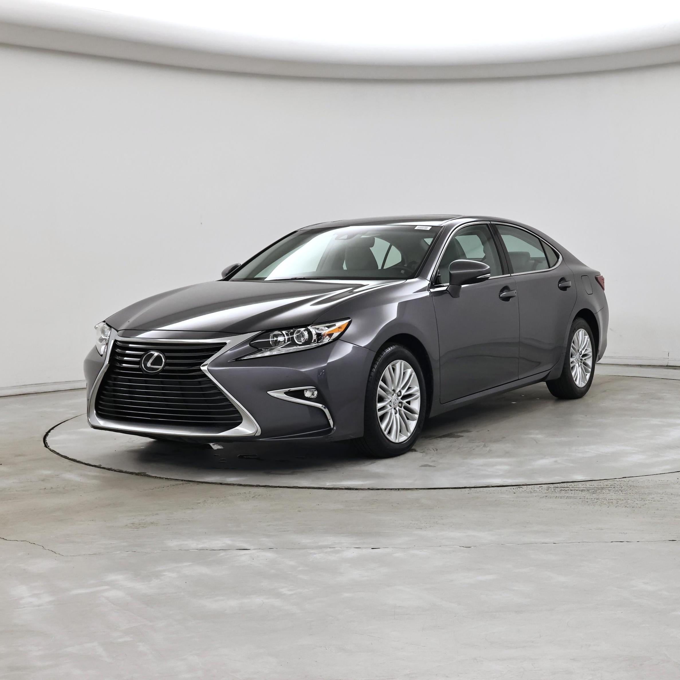 Thumbnail: 2018 Lexus ES - 4