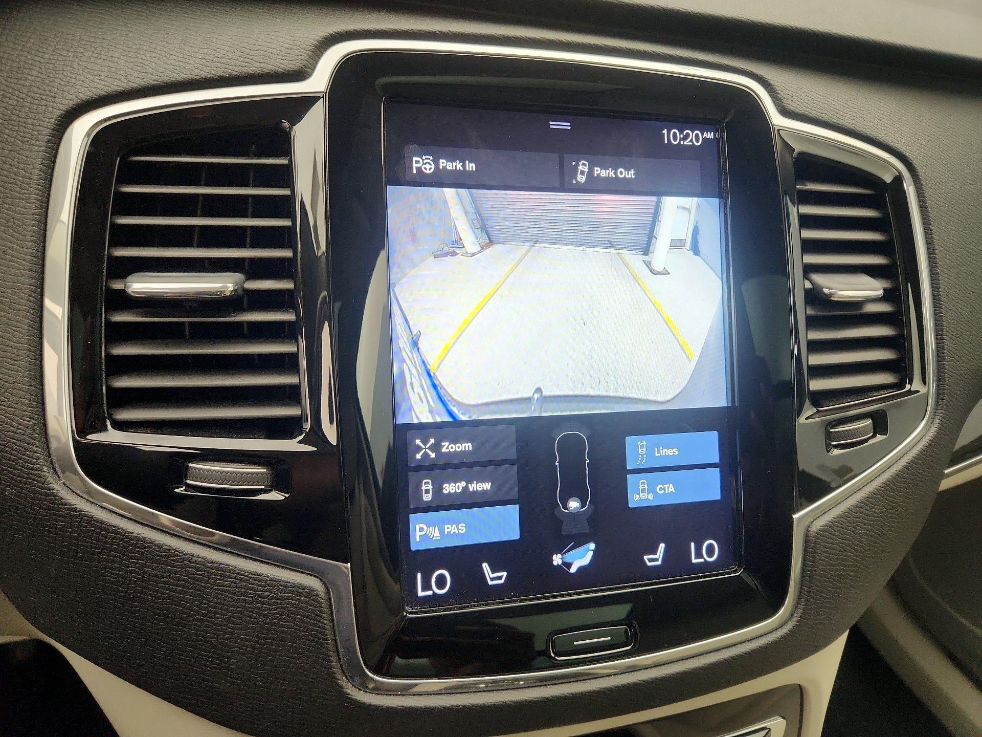 Thumbnail: 2018 Volvo XC90 - 14