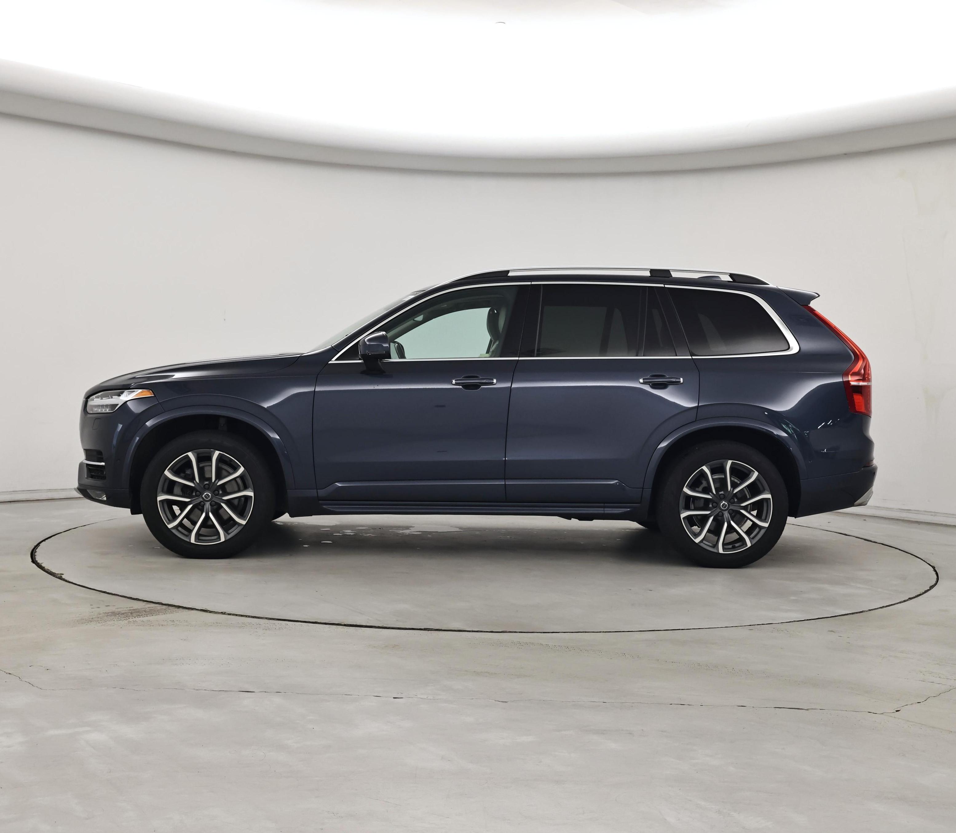Thumbnail: 2018 Volvo XC90 - 3