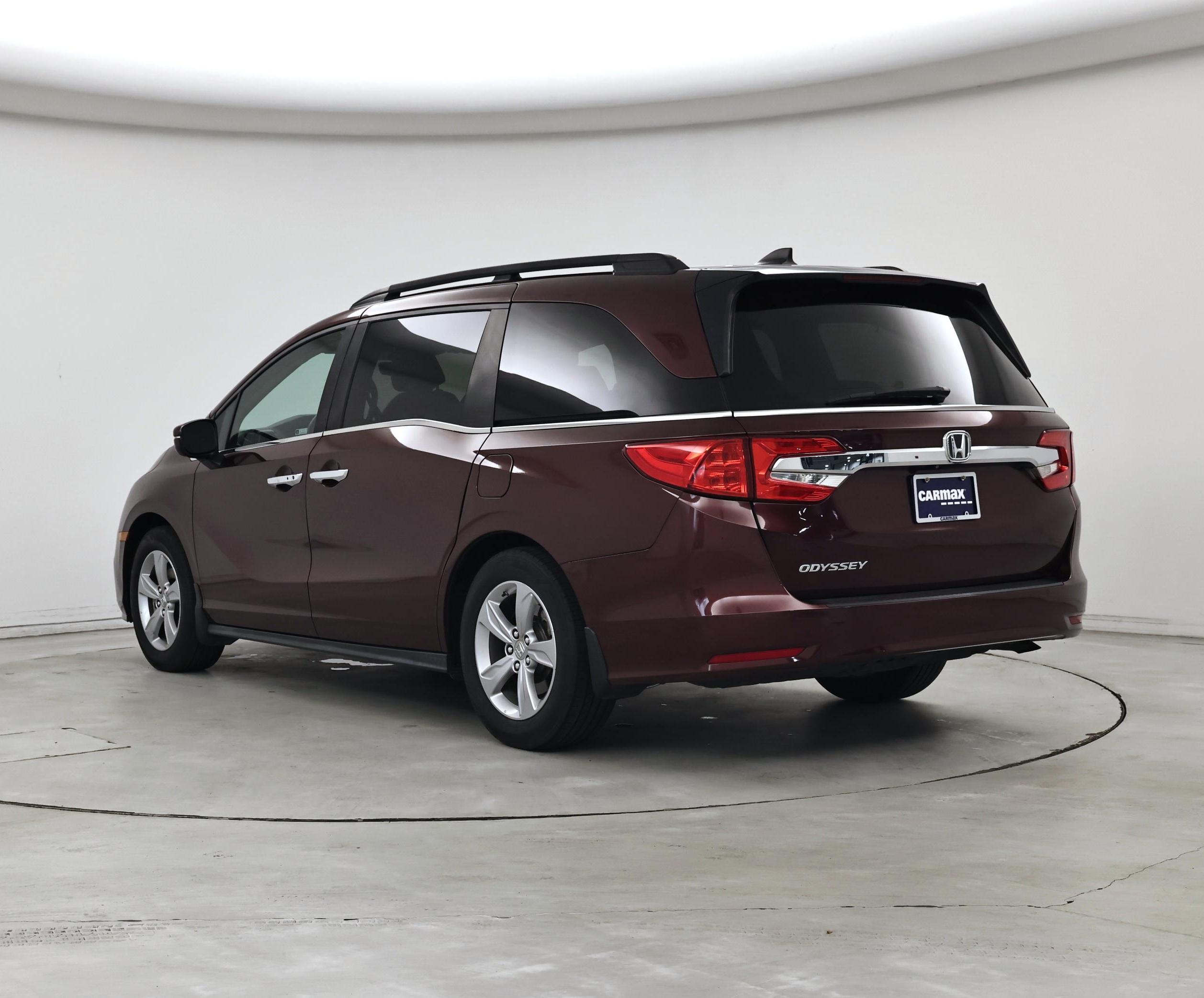 Thumbnail: 2019 Honda Odyssey - 2