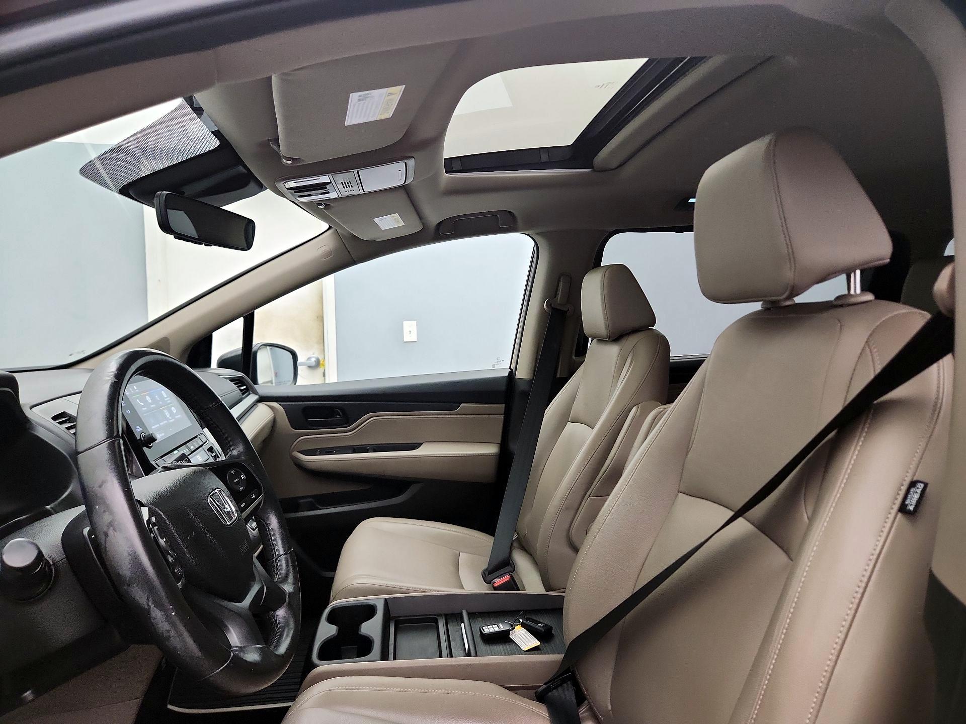 Thumbnail: 2019 Honda Odyssey - 19