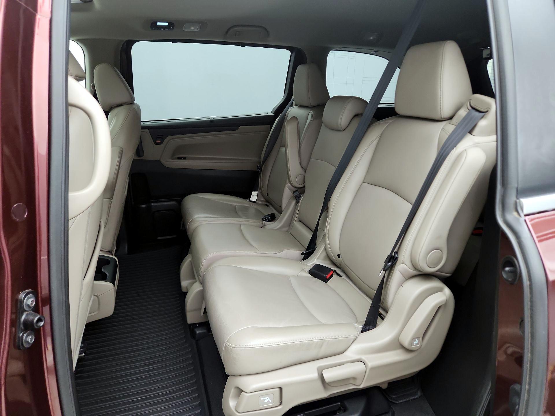Thumbnail: 2019 Honda Odyssey - 20
