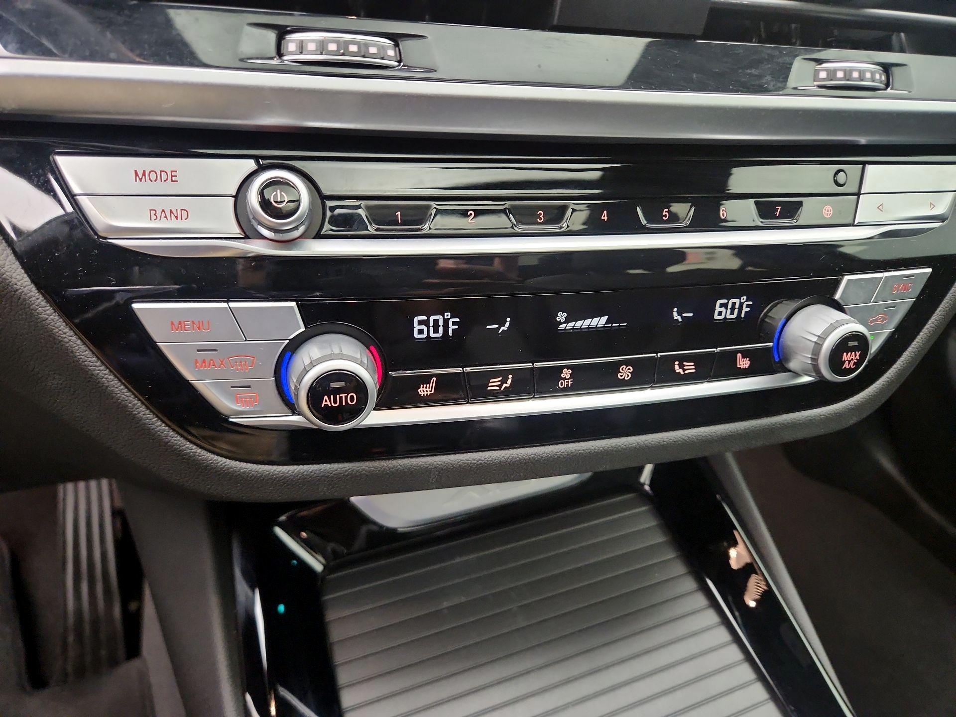 Thumbnail: 2021 BMW X3 - 17