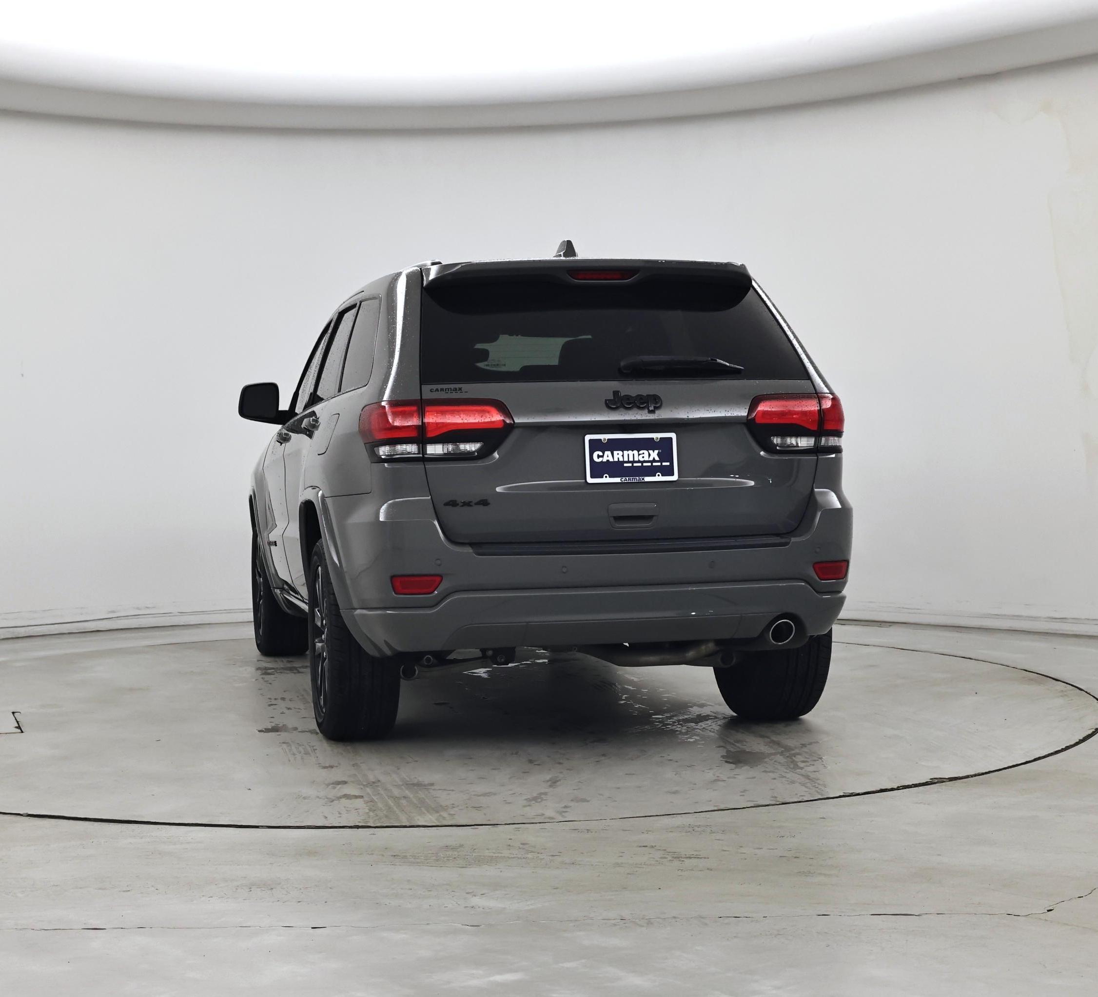 Thumbnail: 2019 Jeep Grand Cherokee - 6