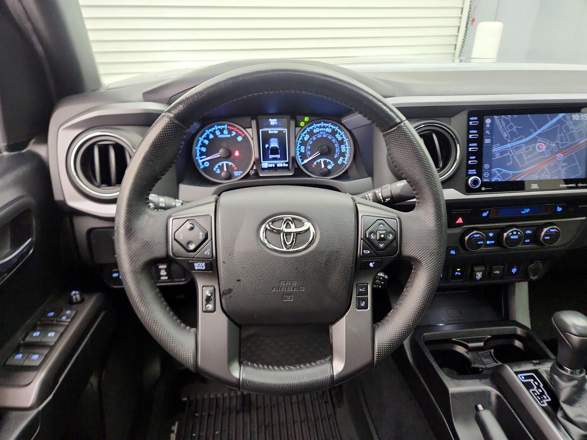 Thumbnail: 2021 Toyota Tacoma - 10