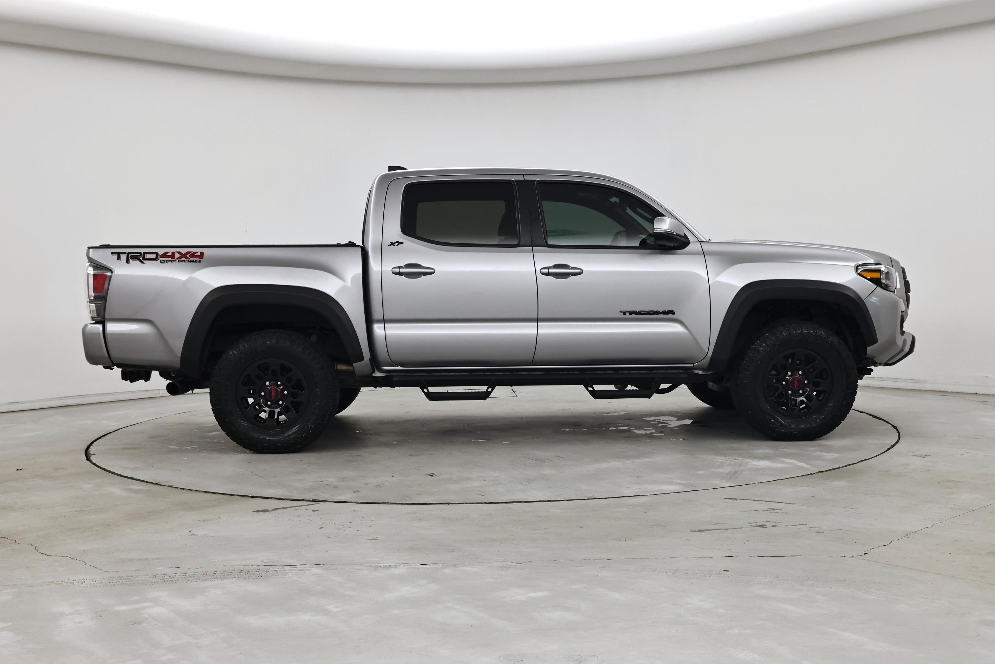 Thumbnail: 2021 Toyota Tacoma - 7