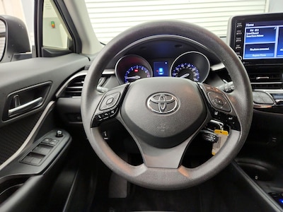 Steering Wheel & Instrument Cluster (On)