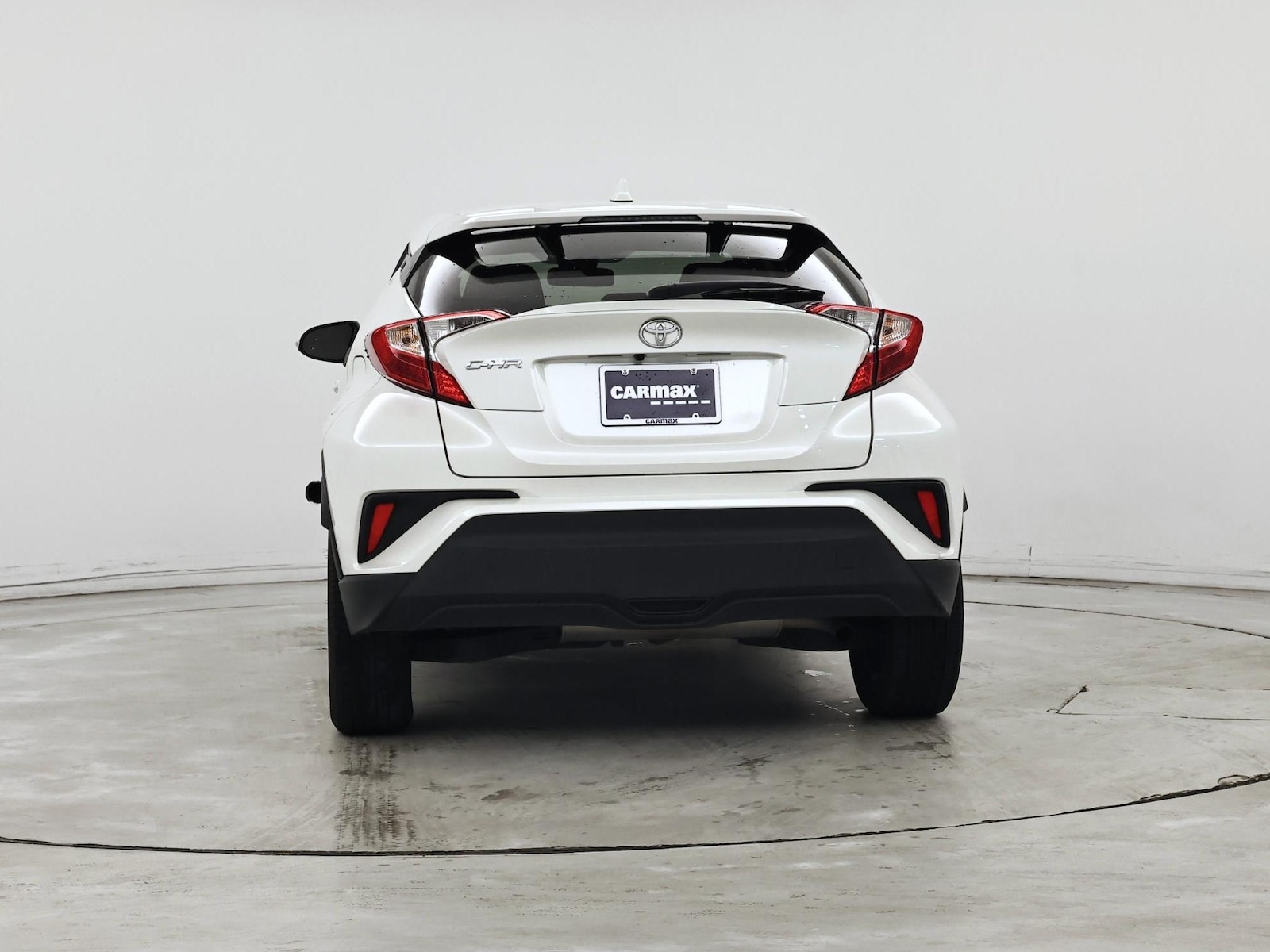 2020 Toyota C-HR LE - Photo 7