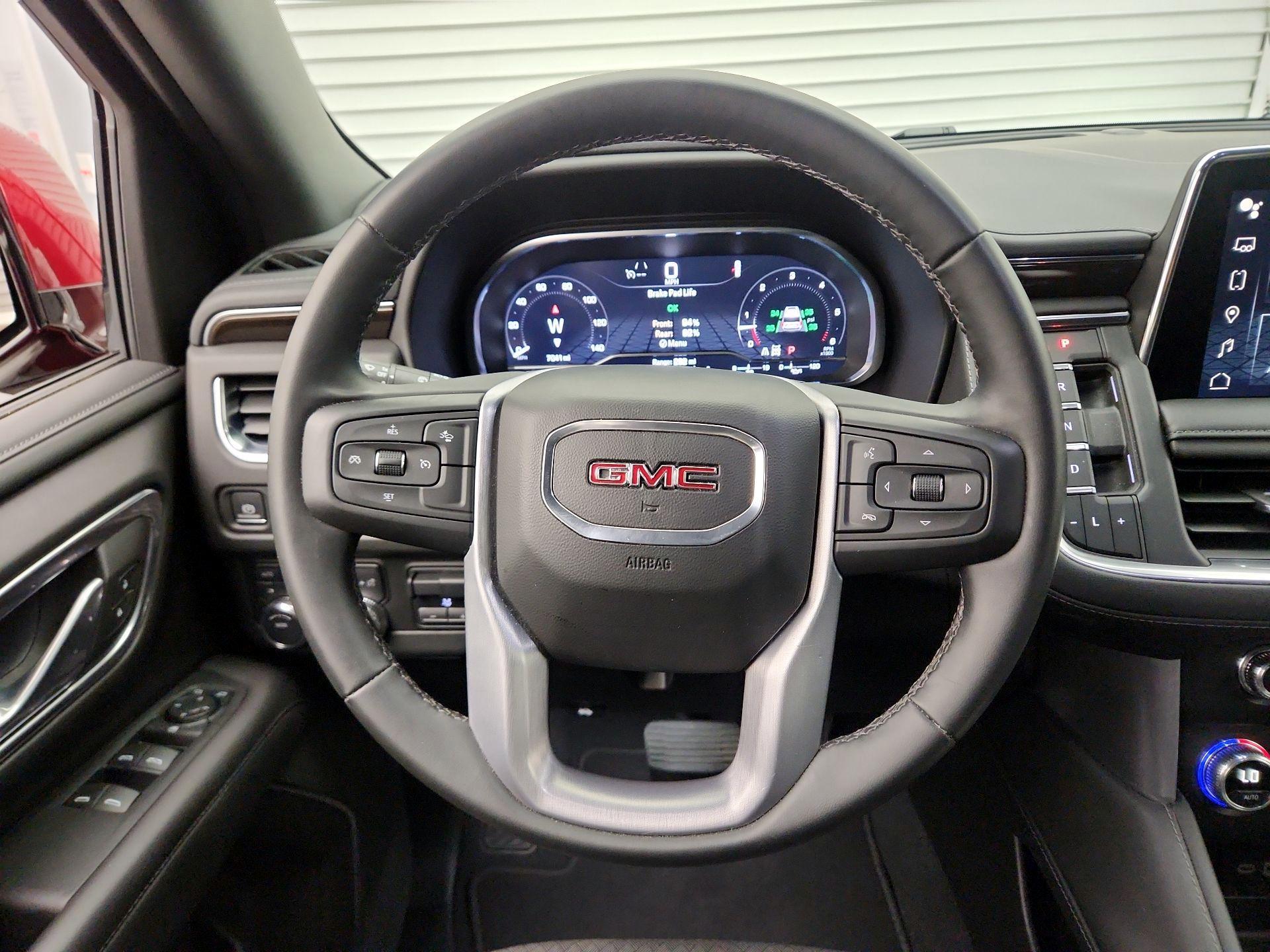 Thumbnail: 2023 GMC Yukon XL - 10
