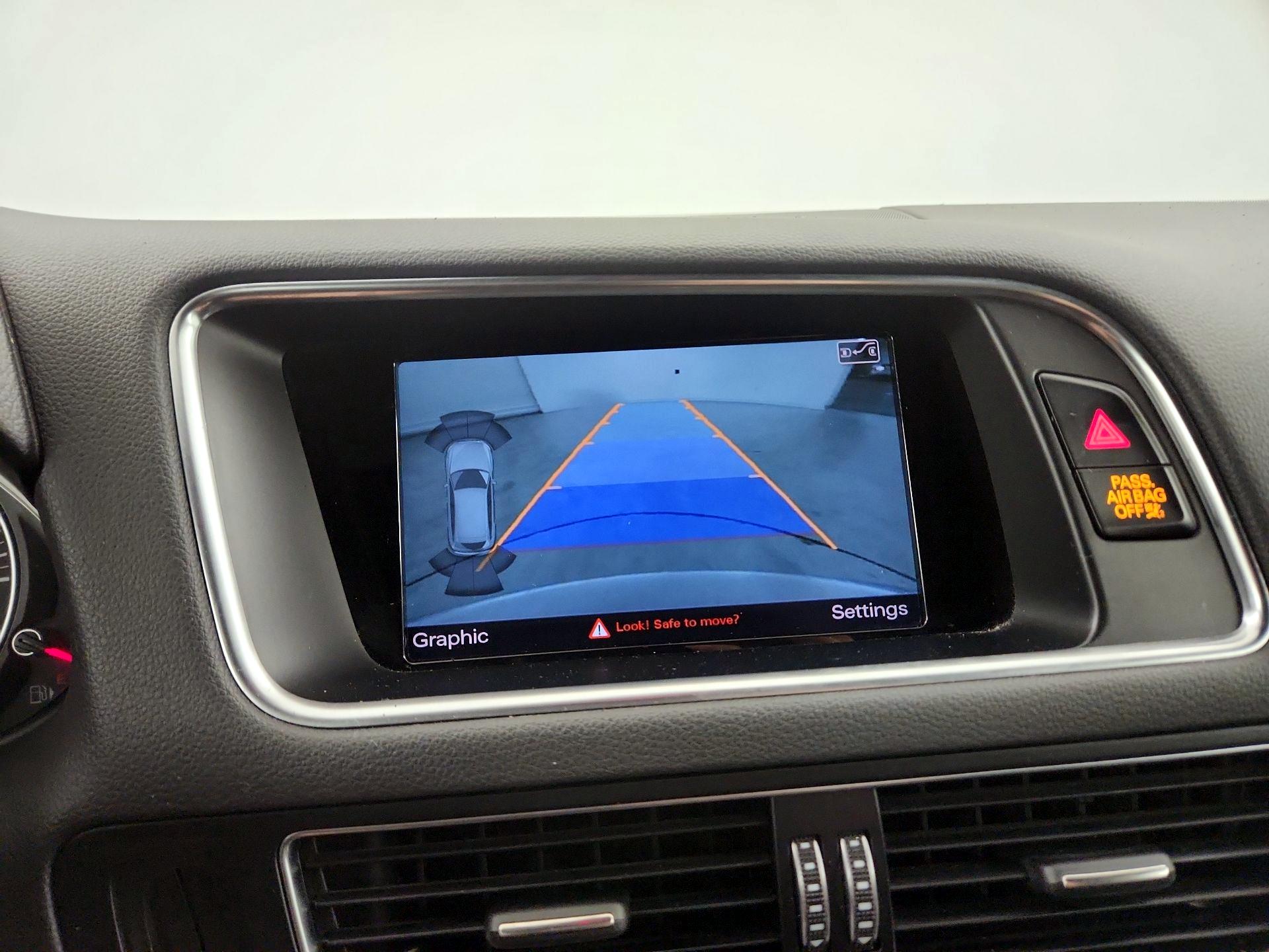 Thumbnail: 2015 Audi Q5 - 15