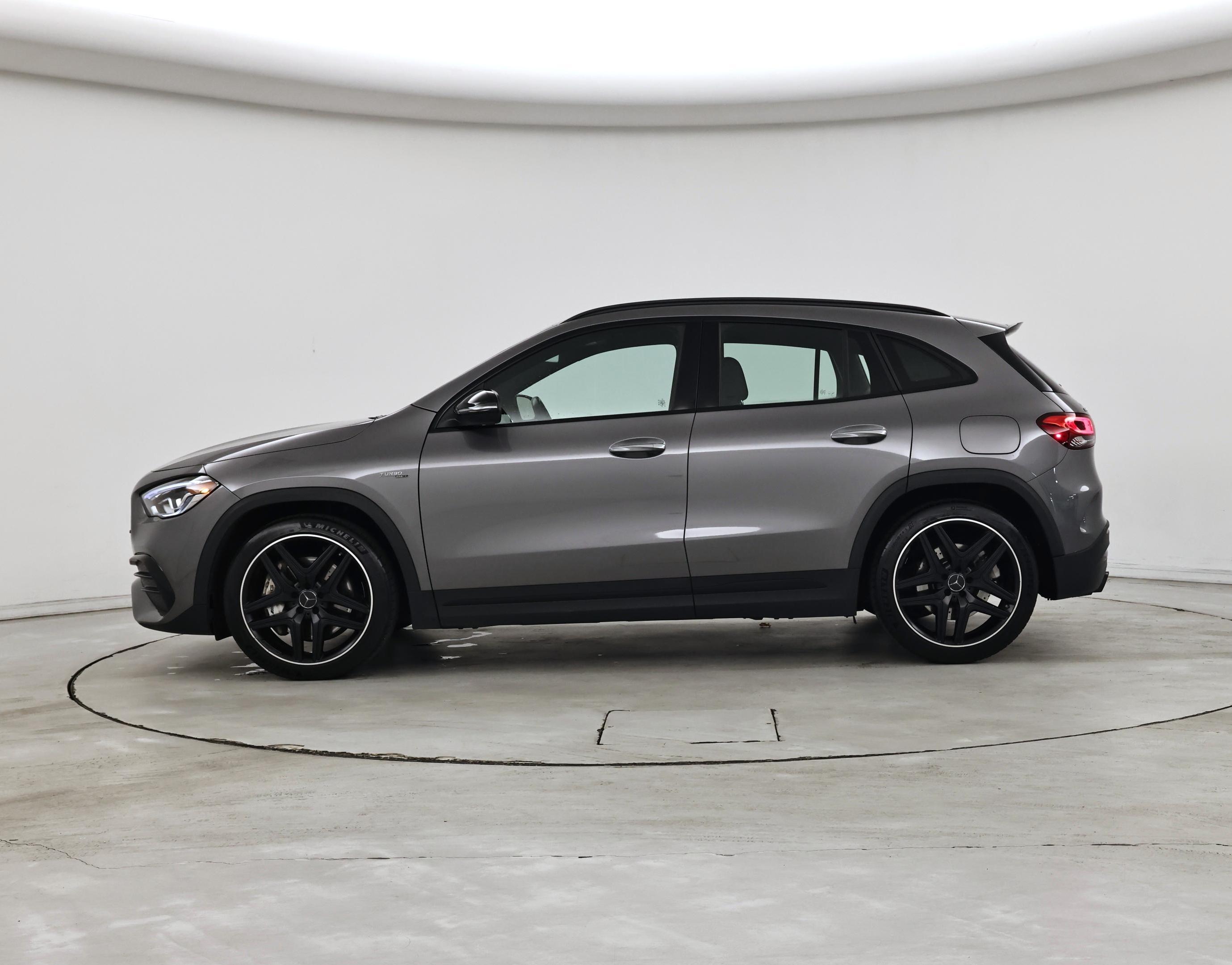 Thumbnail: 2023 Mercedes-Benz GLA - 3