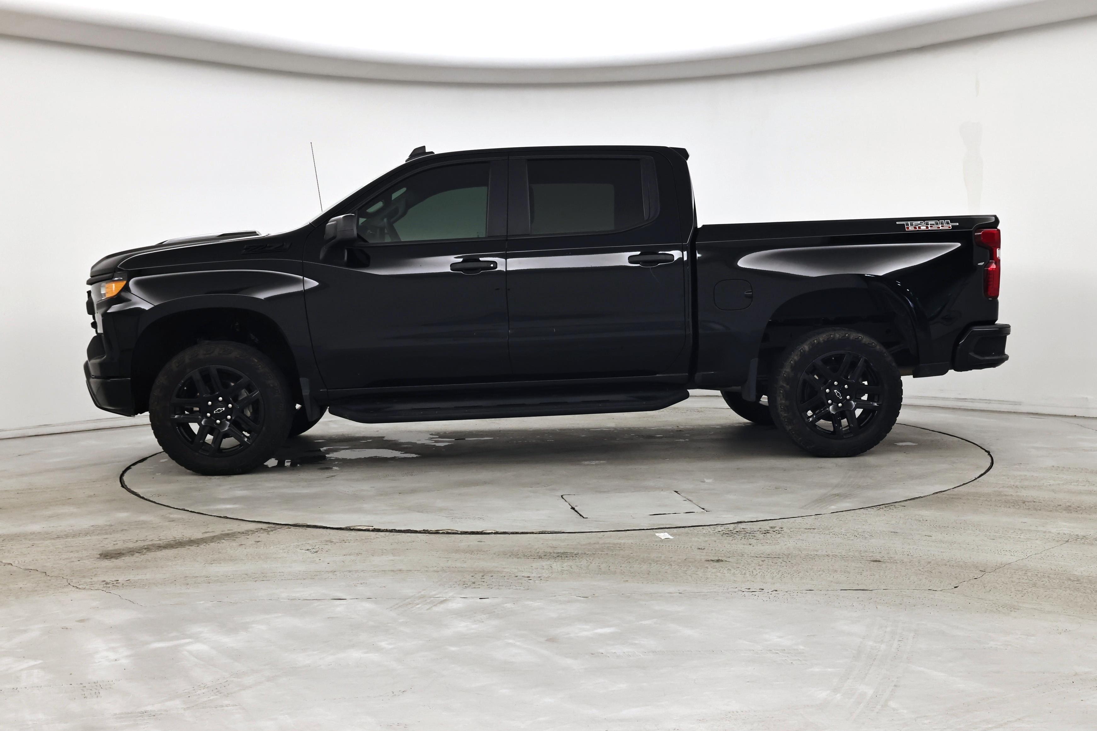 Thumbnail: 2024 Chevrolet Silverado 1500 - 3