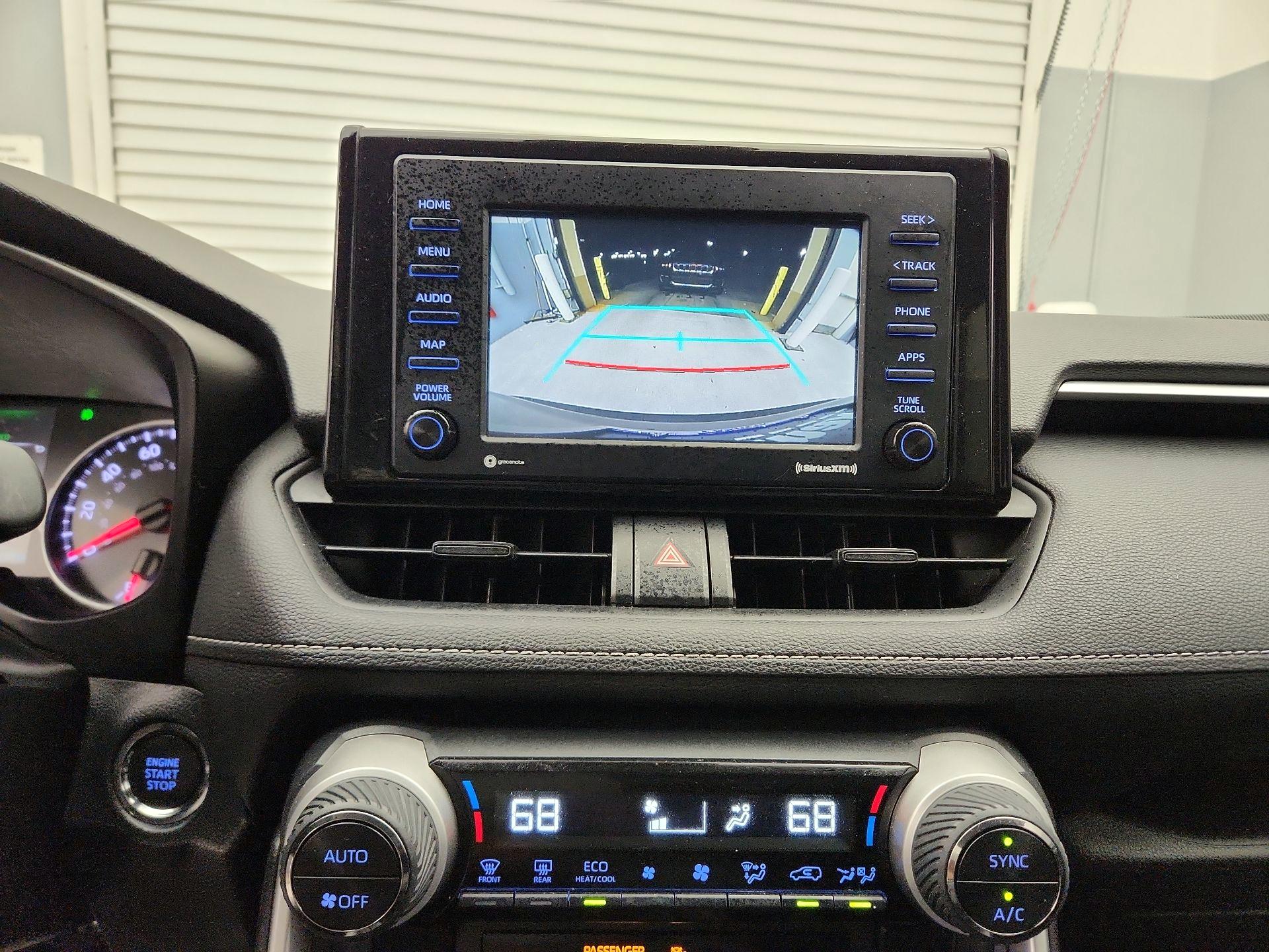 Thumbnail: 2020 Toyota RAV4 - 14