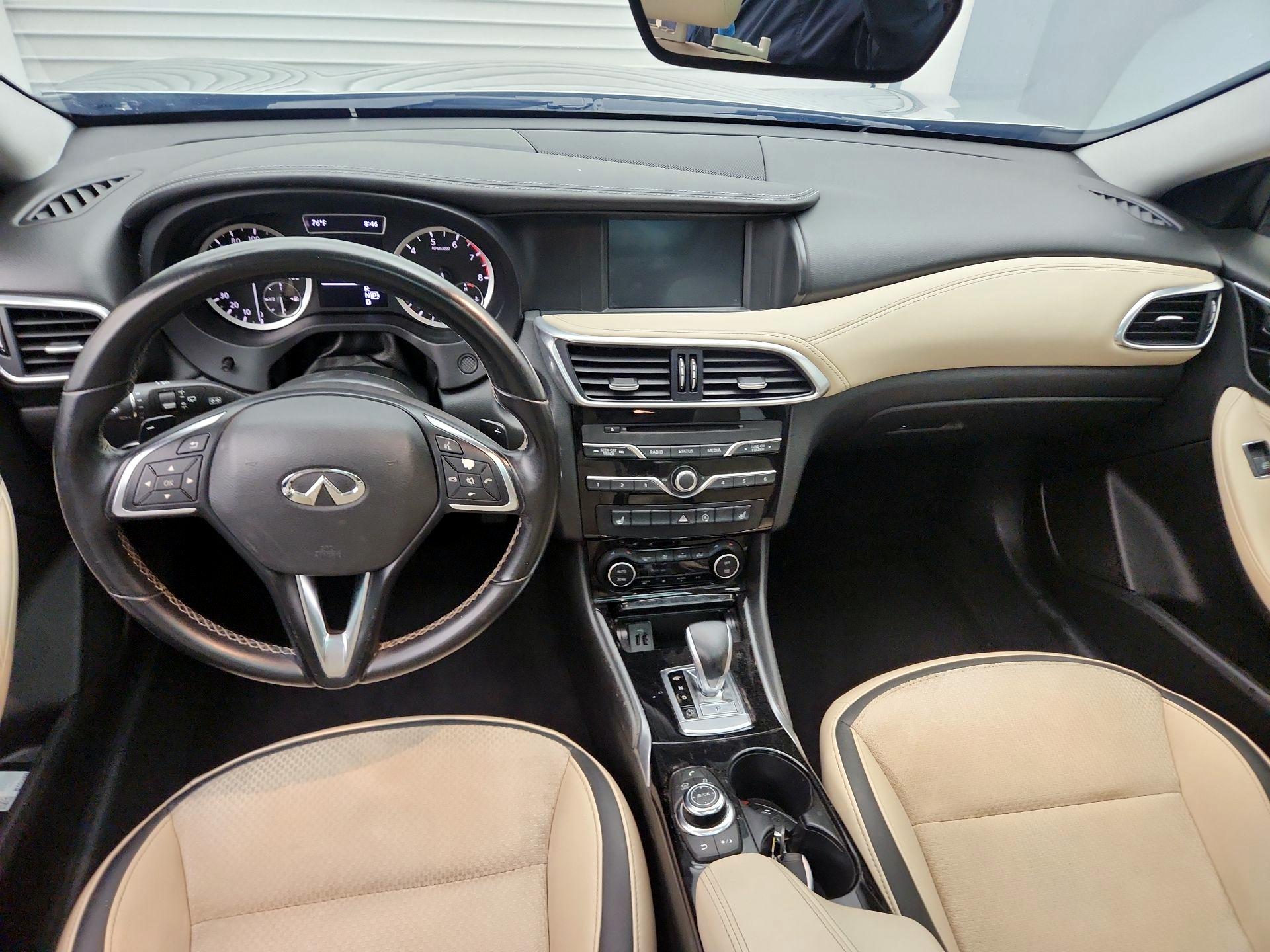 Thumbnail: 2019 INFINITI QX30 - 9