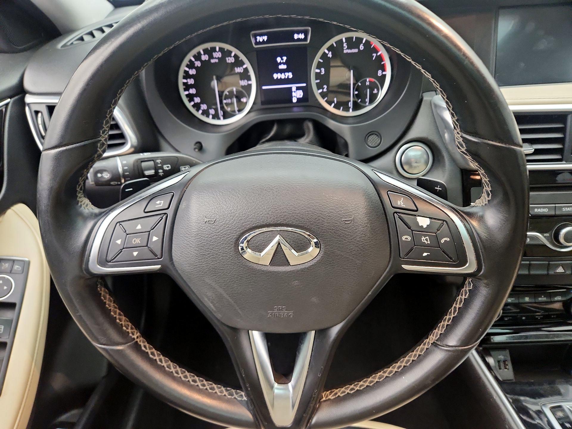 Thumbnail: 2019 INFINITI QX30 - 10