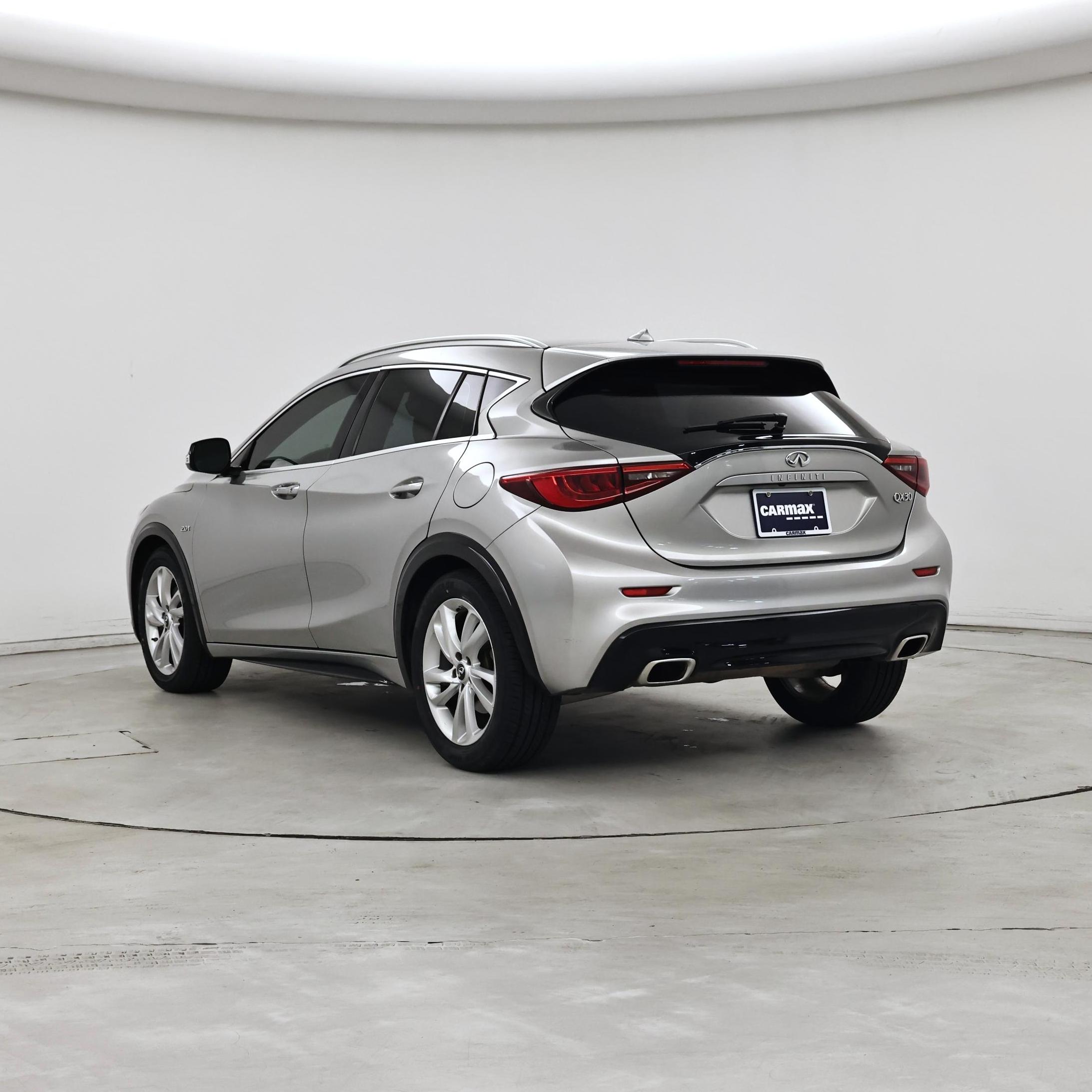 Thumbnail: 2019 INFINITI QX30 - 2