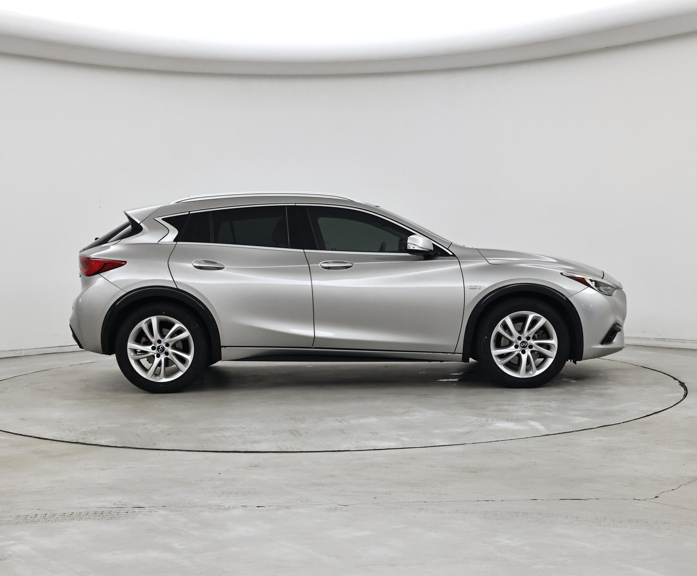 Thumbnail: 2019 INFINITI QX30 - 7
