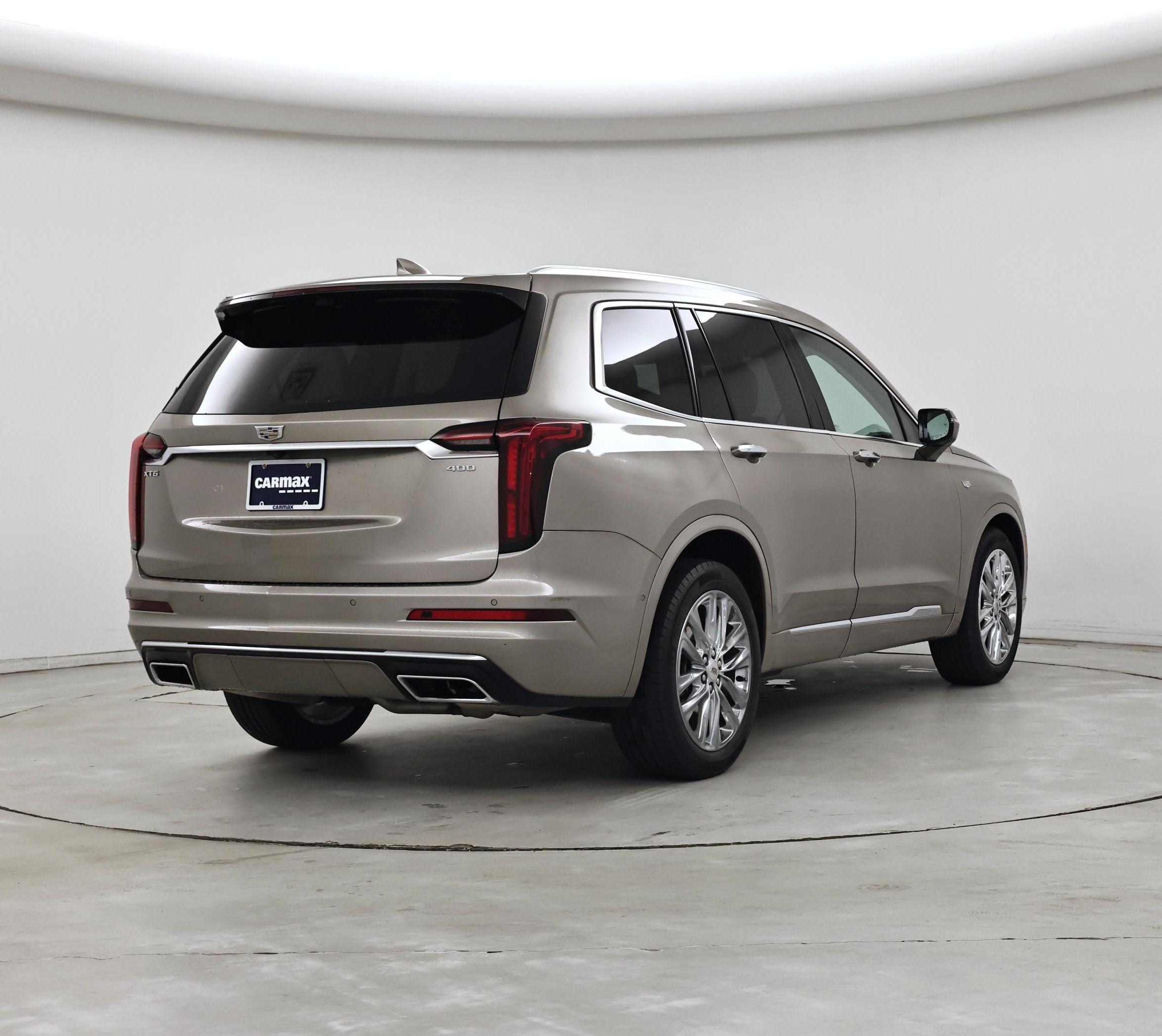 Thumbnail: 2023 Cadillac XT6 - 8