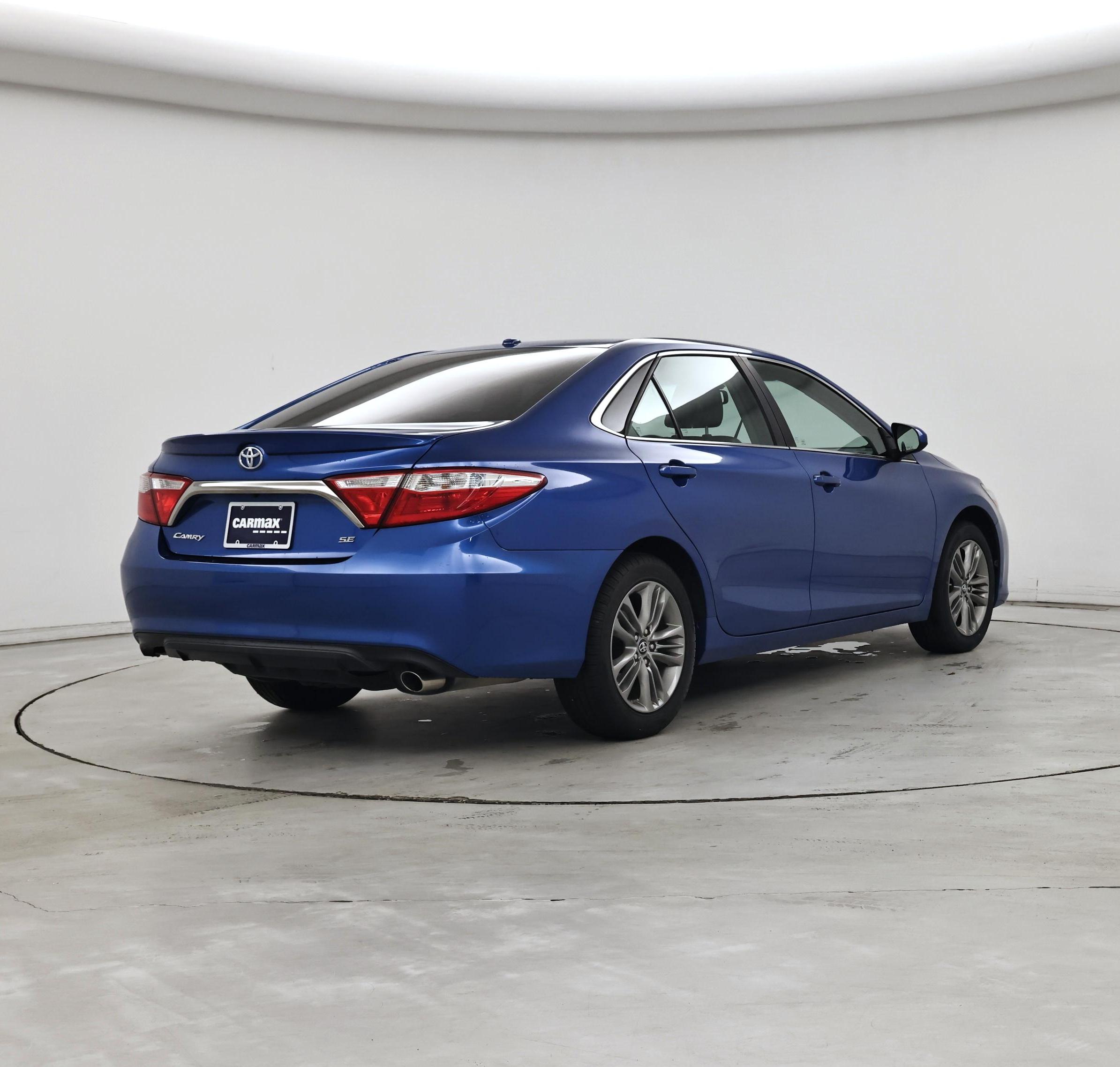 Thumbnail: 2017 Toyota Camry - 8