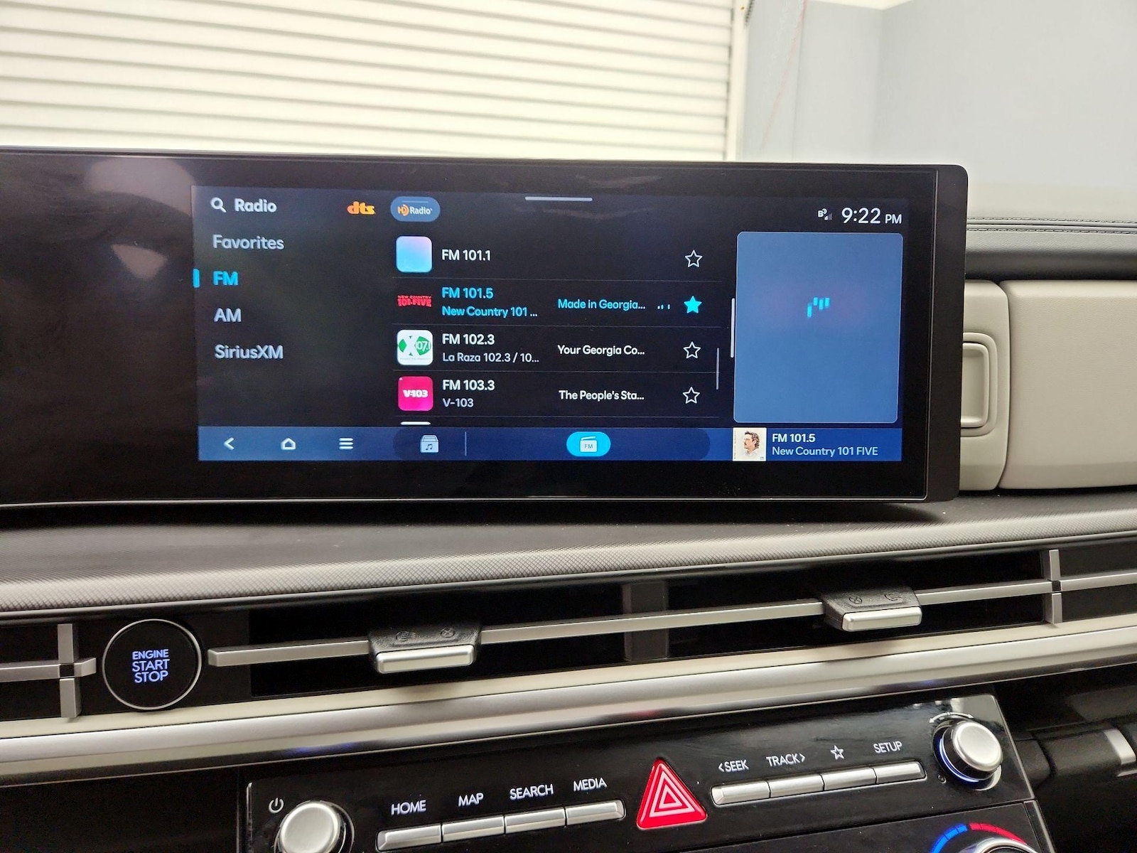 2025 Hyundai Santa Fe SEL - Photo 16