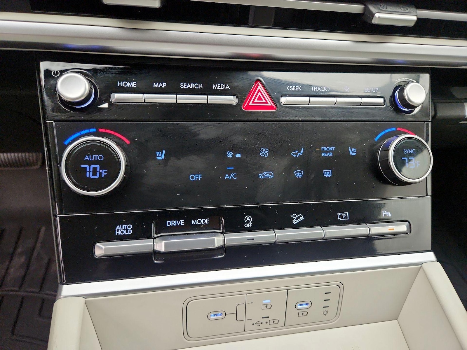 2025 Hyundai Santa Fe SEL - Photo 17