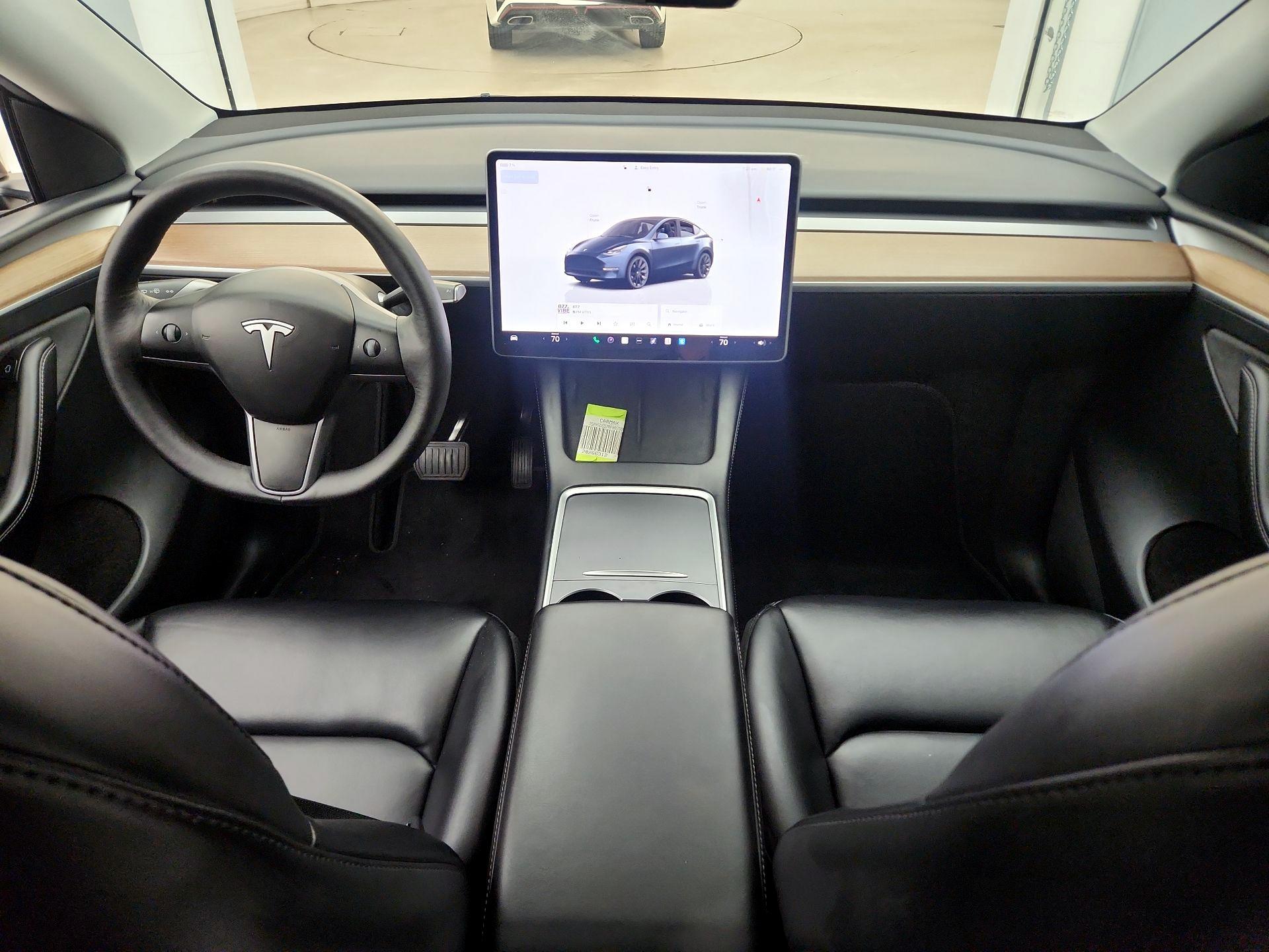 Thumbnail: 2024 Tesla Model Y - 9