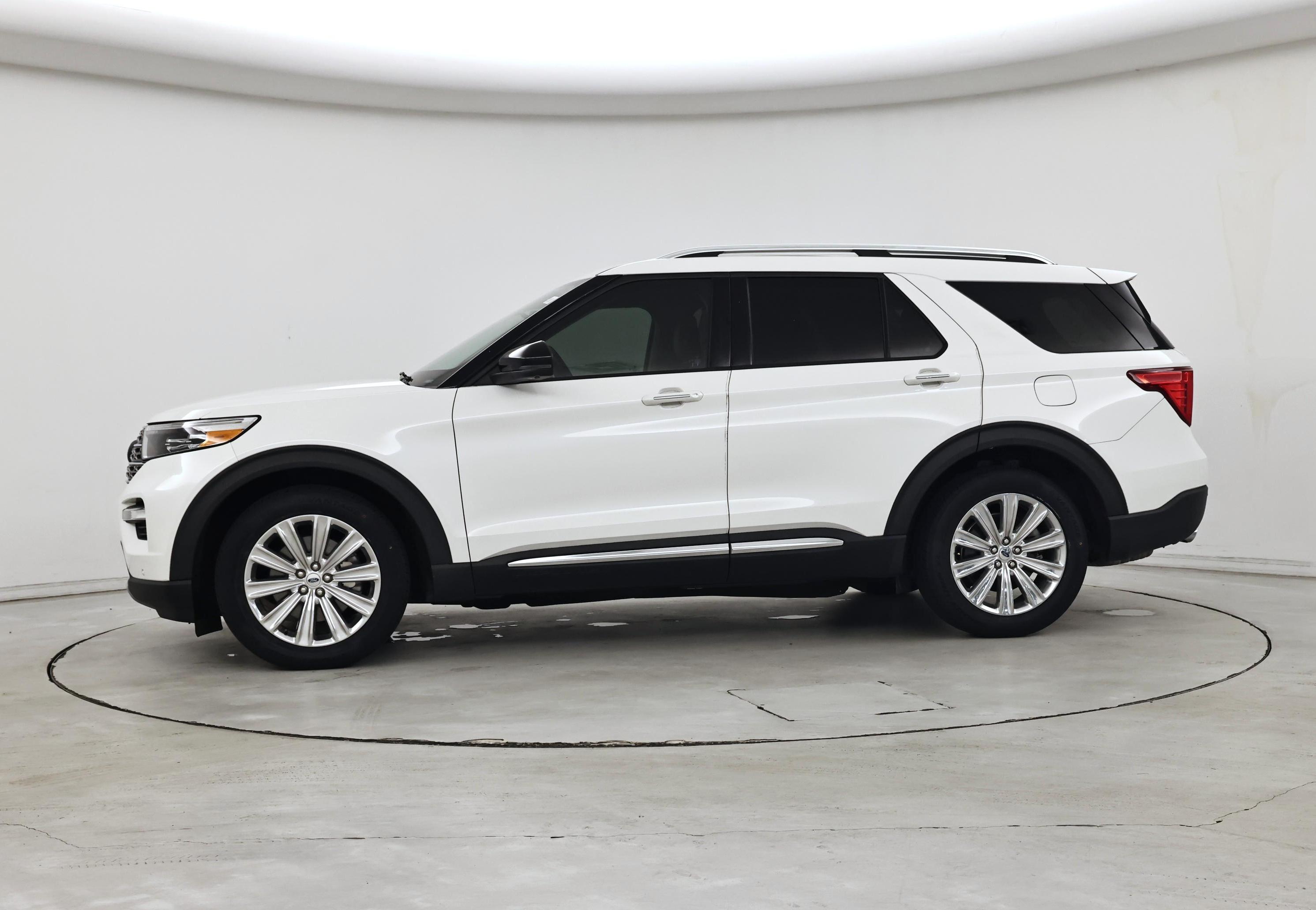 Thumbnail: 2021 Ford Explorer - 3
