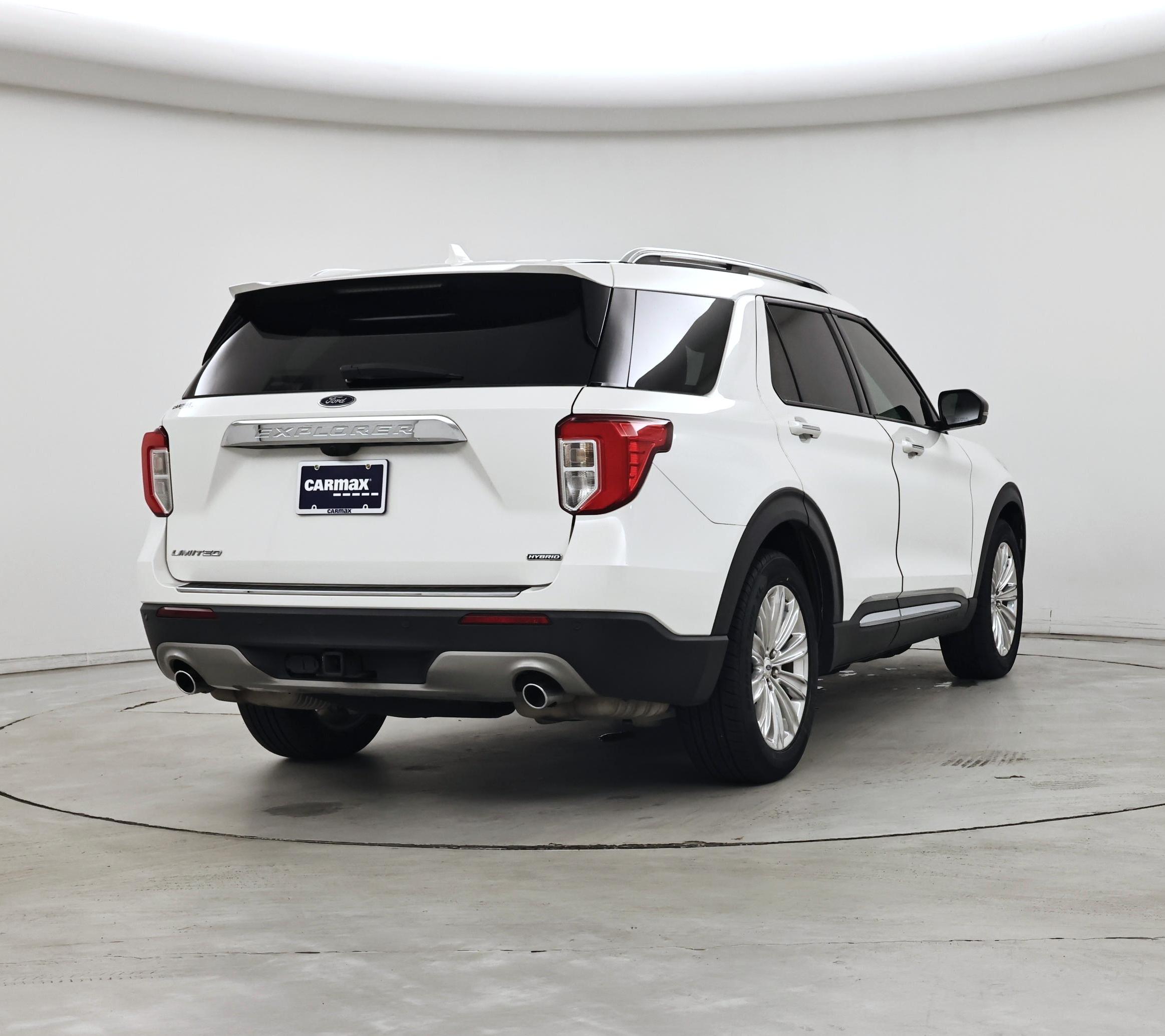 Thumbnail: 2021 Ford Explorer - 8