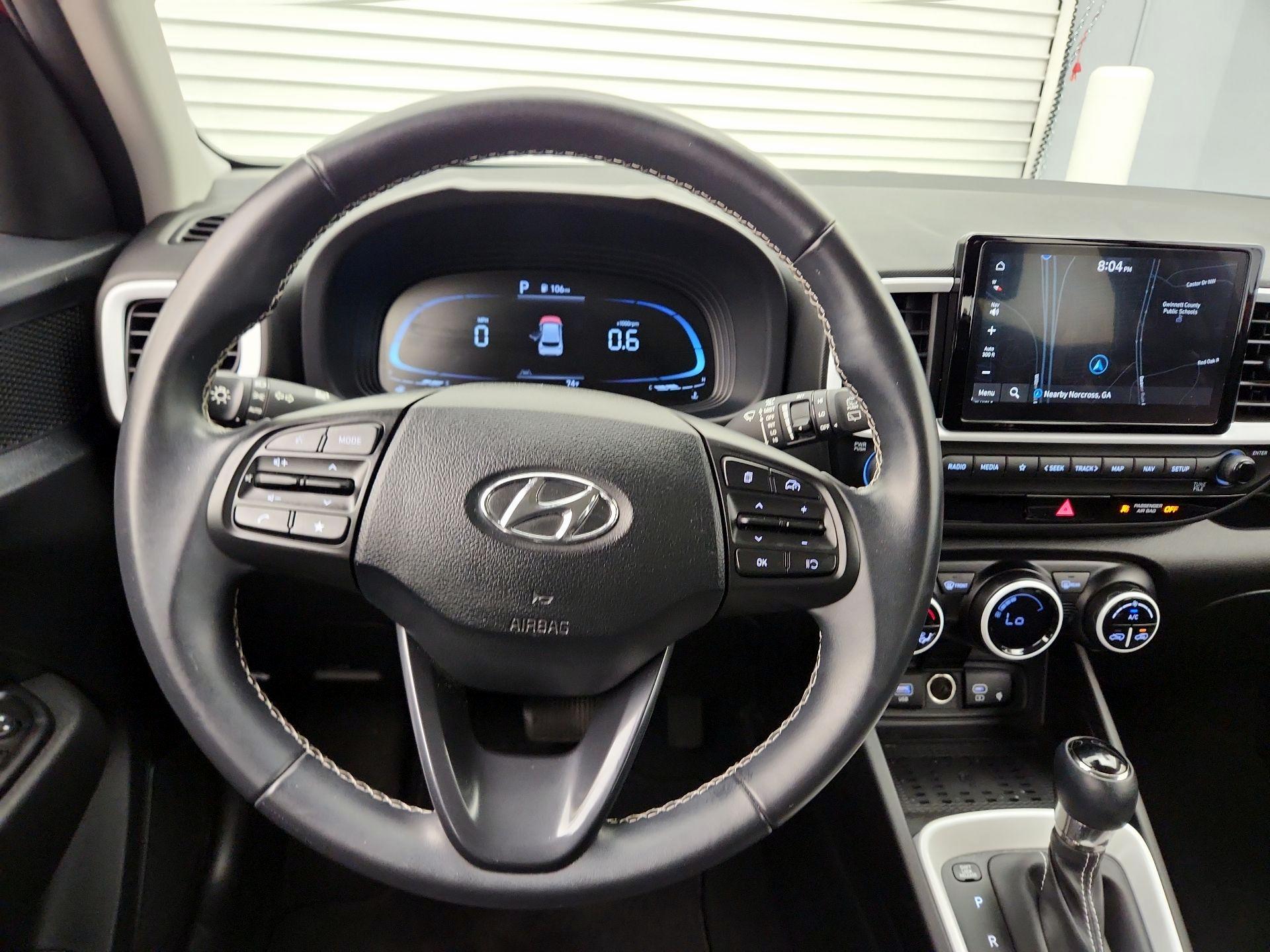 Thumbnail: 2023 Hyundai Venue - 10
