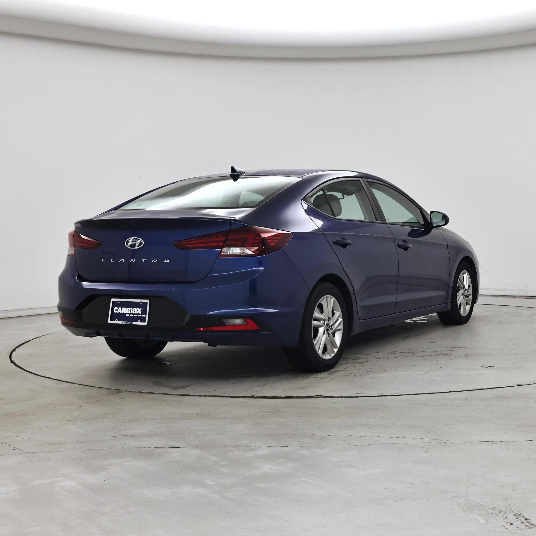 Thumbnail: 2019 Hyundai Elantra - 8
