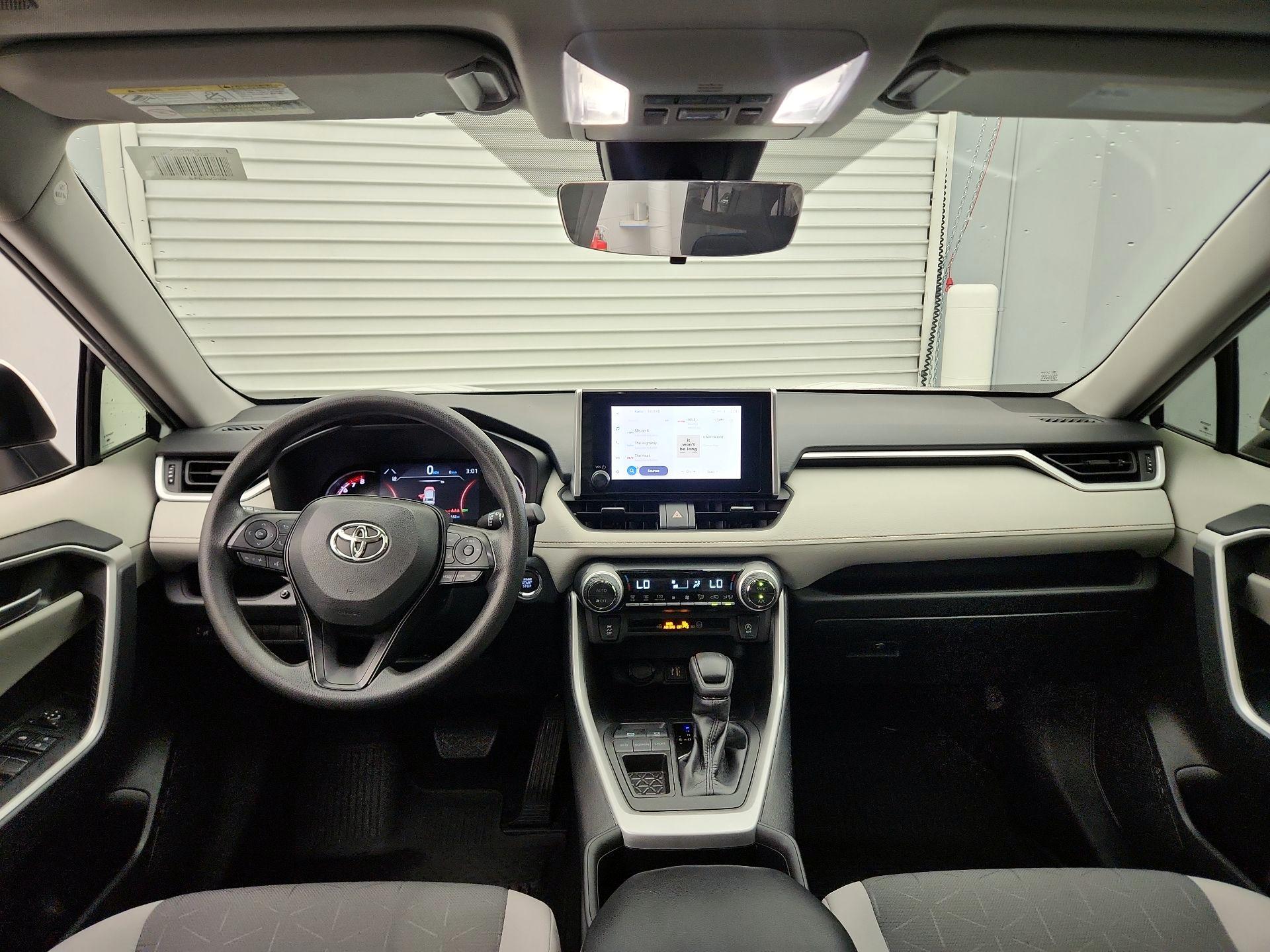 Thumbnail: 2023 Toyota RAV4 - 9