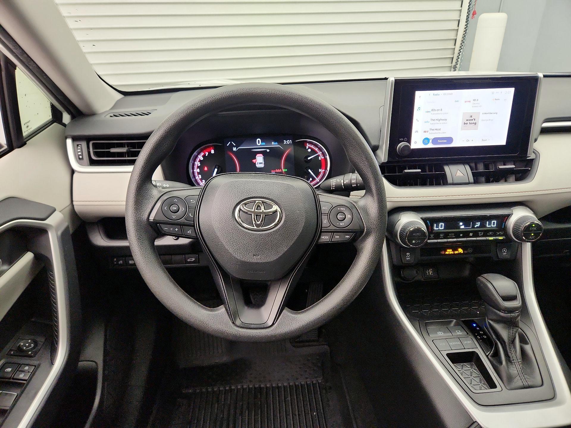 Thumbnail: 2023 Toyota RAV4 - 10