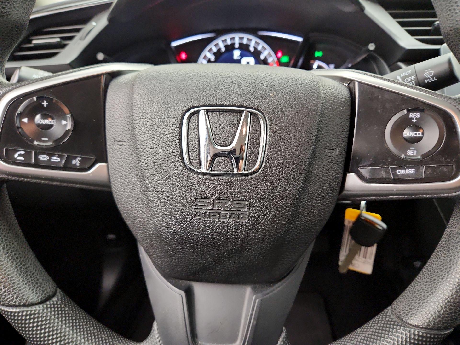 Thumbnail: 2016 Honda Civic - 10