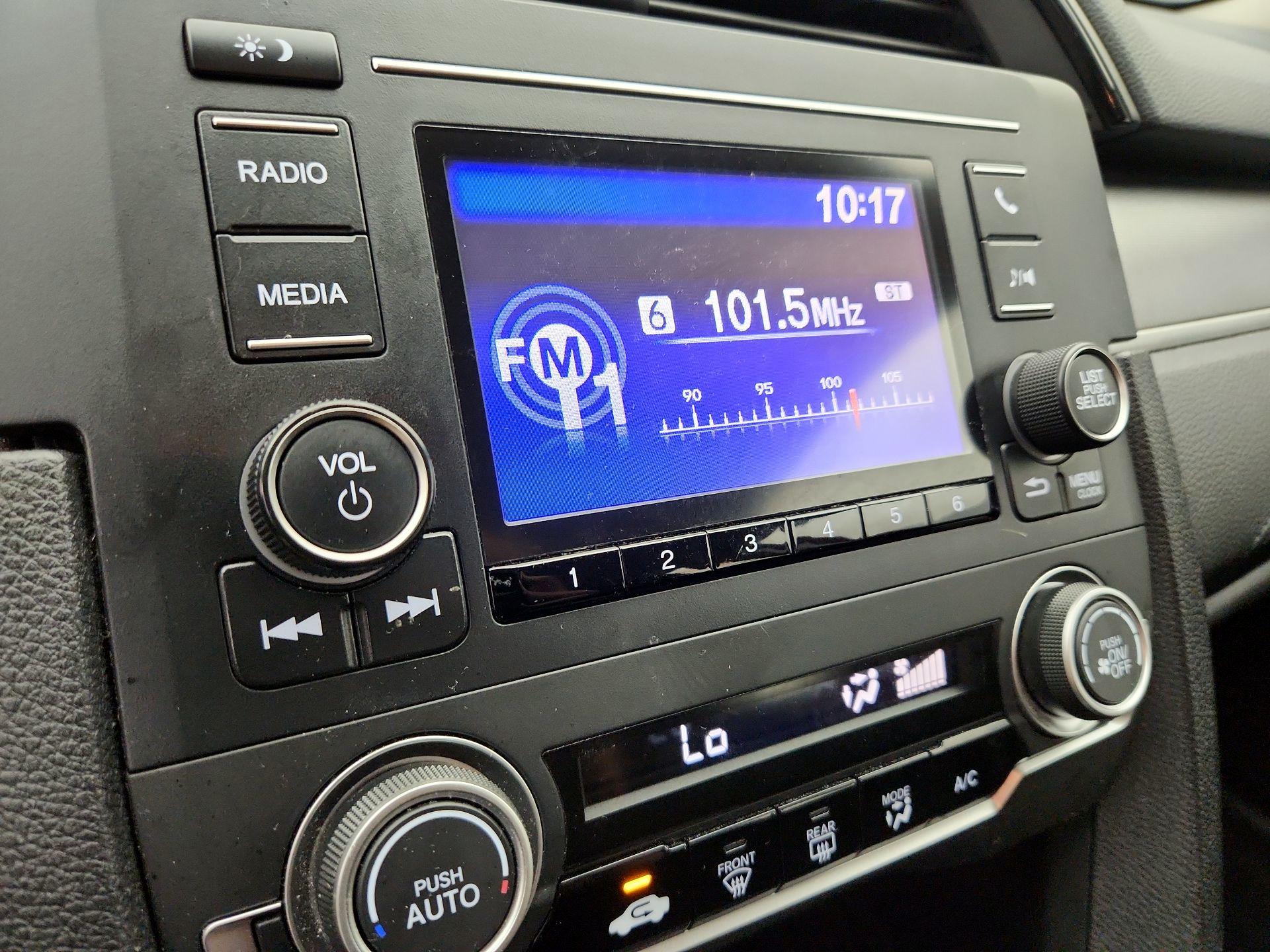 Thumbnail: 2016 Honda Civic - 15