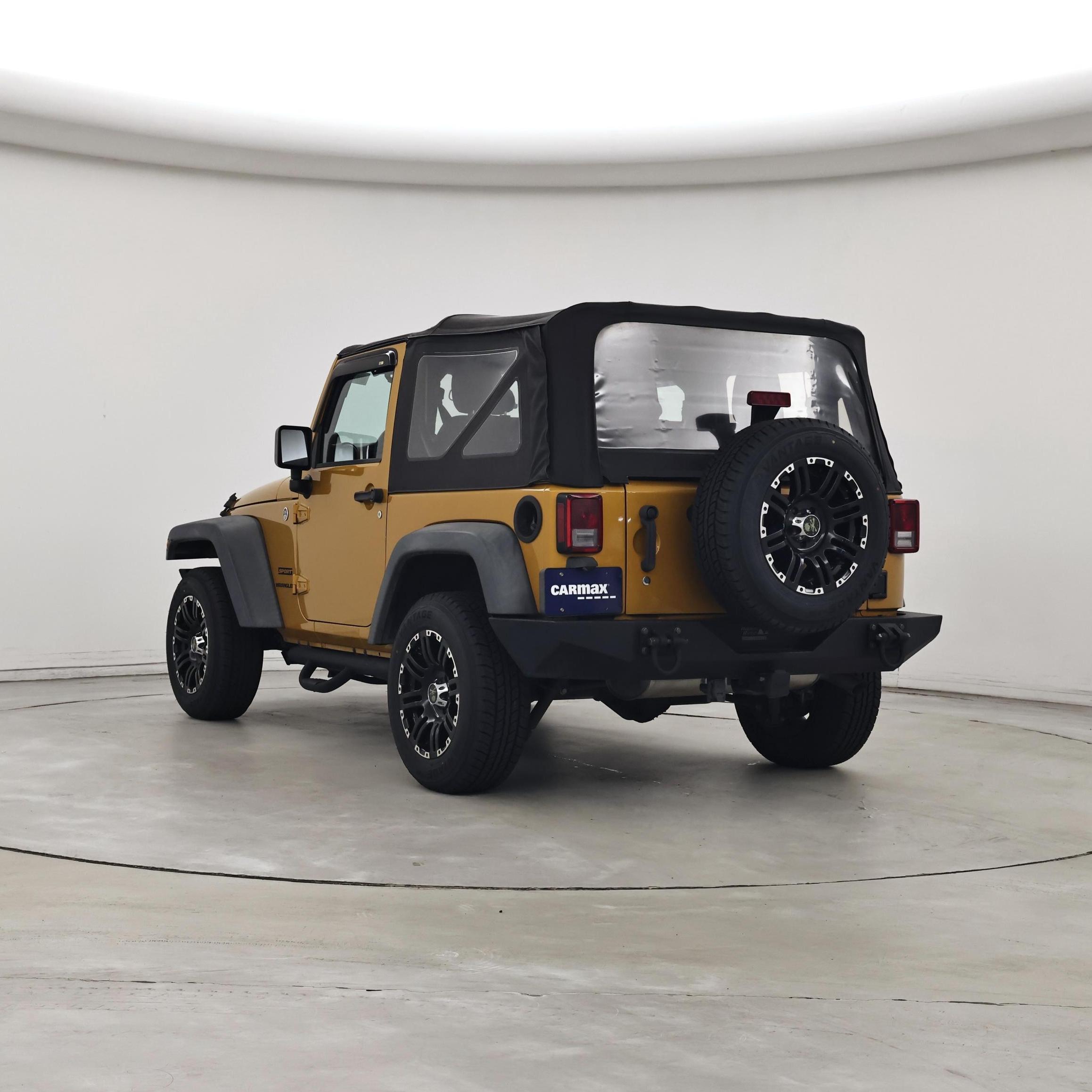 Thumbnail: 2014 Jeep Wrangler - 2