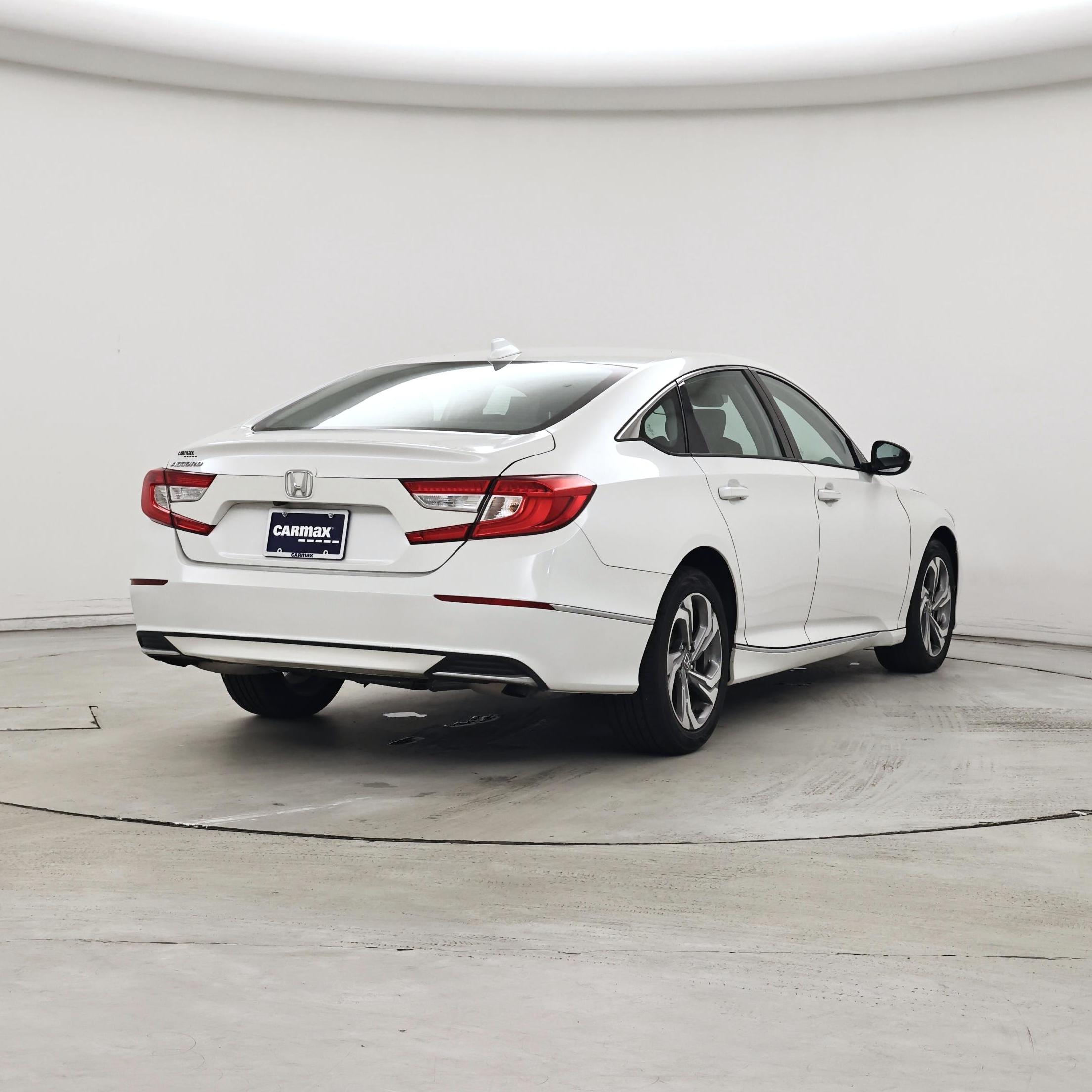 Thumbnail: 2019 Honda Accord - 8