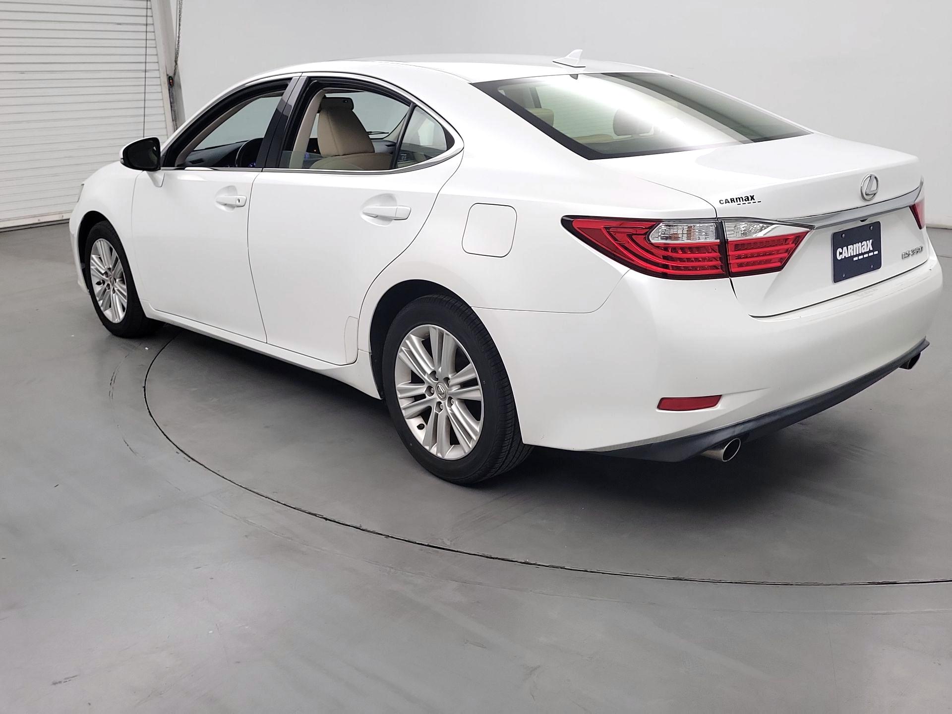 Thumbnail: 2014 Lexus ES - 7