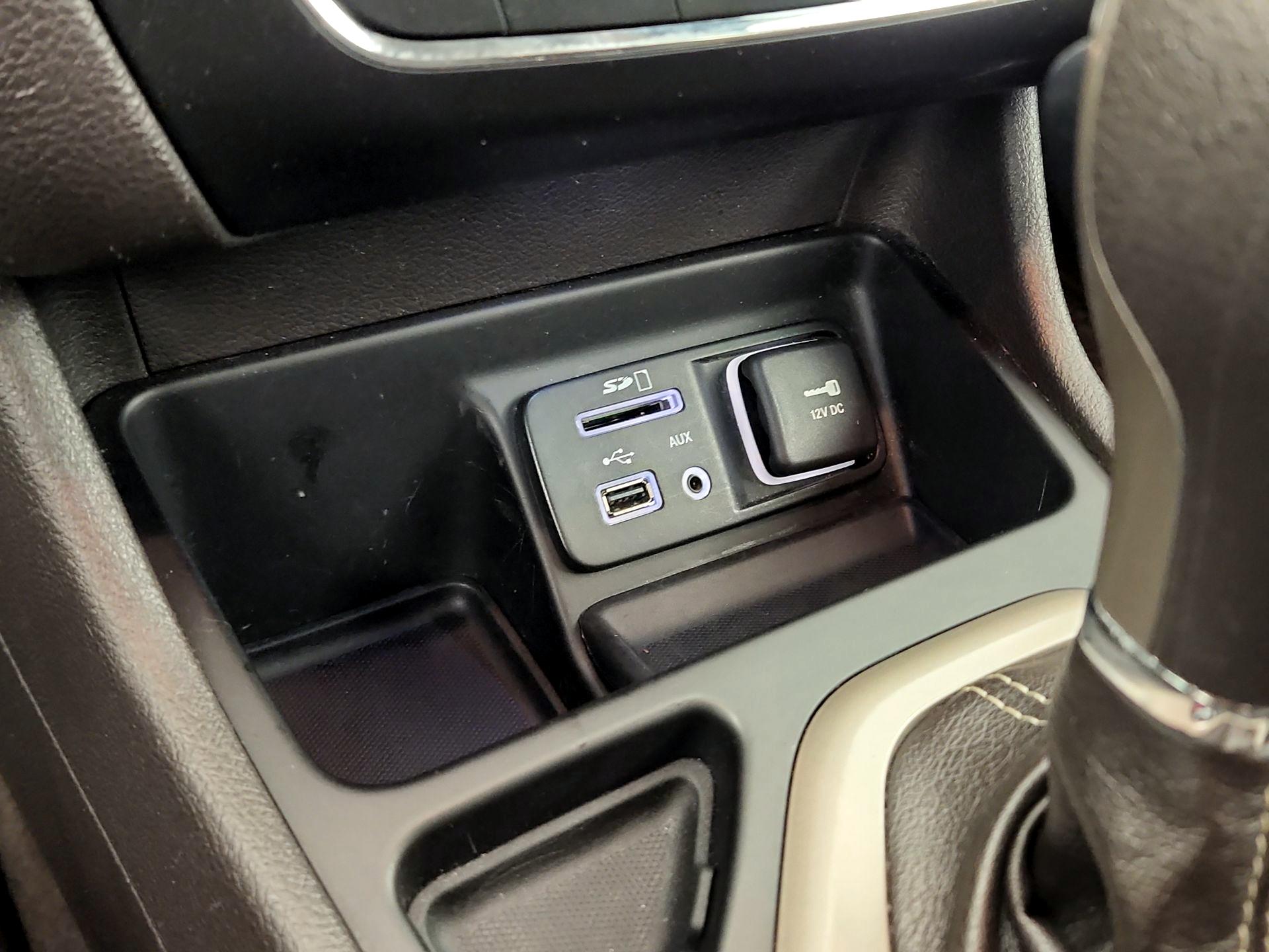 Thumbnail: 2014 Jeep Cherokee - 18