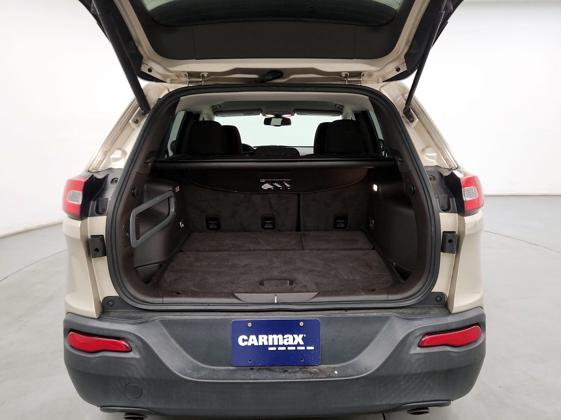 Thumbnail: 2014 Jeep Cherokee - 20