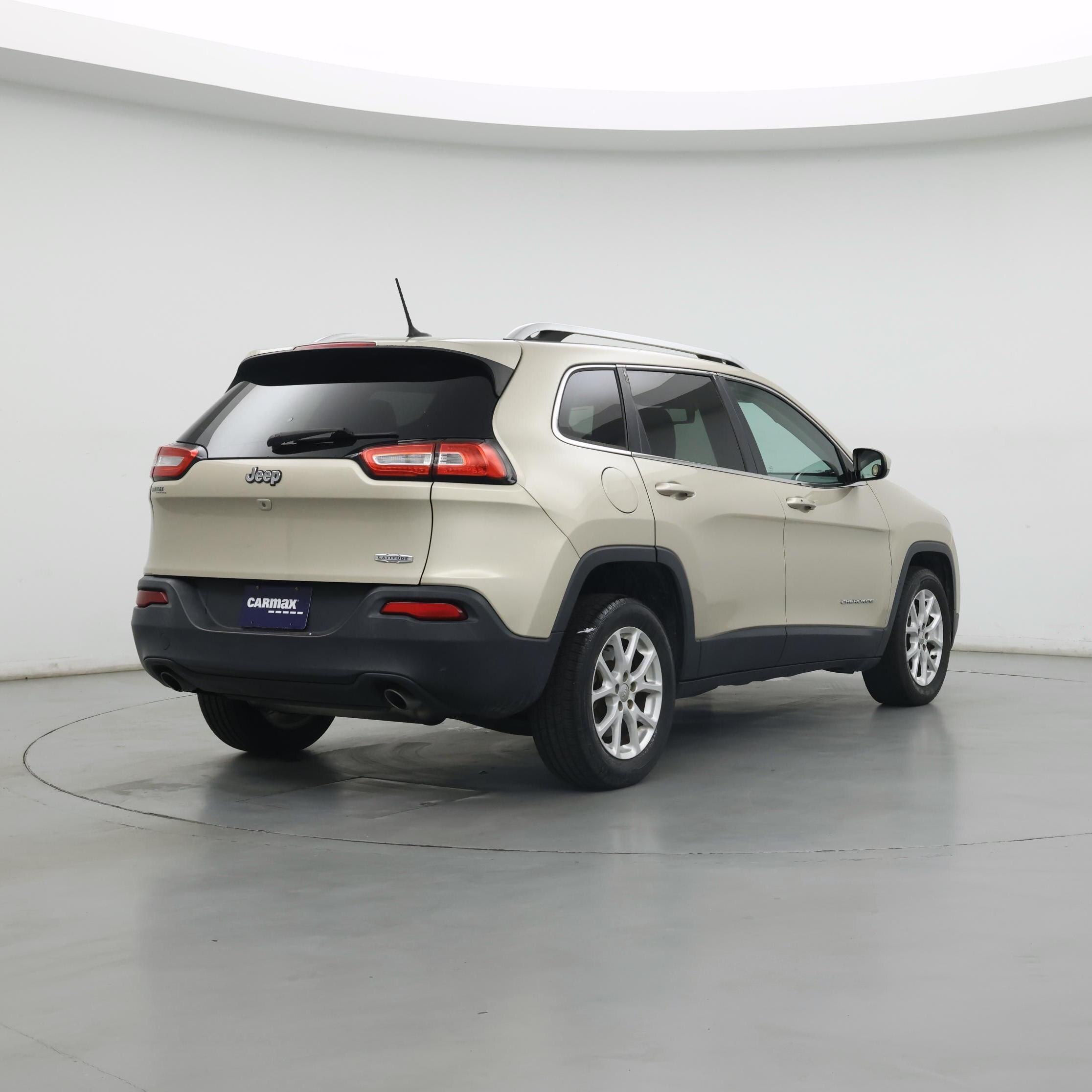 Thumbnail: 2014 Jeep Cherokee - 8